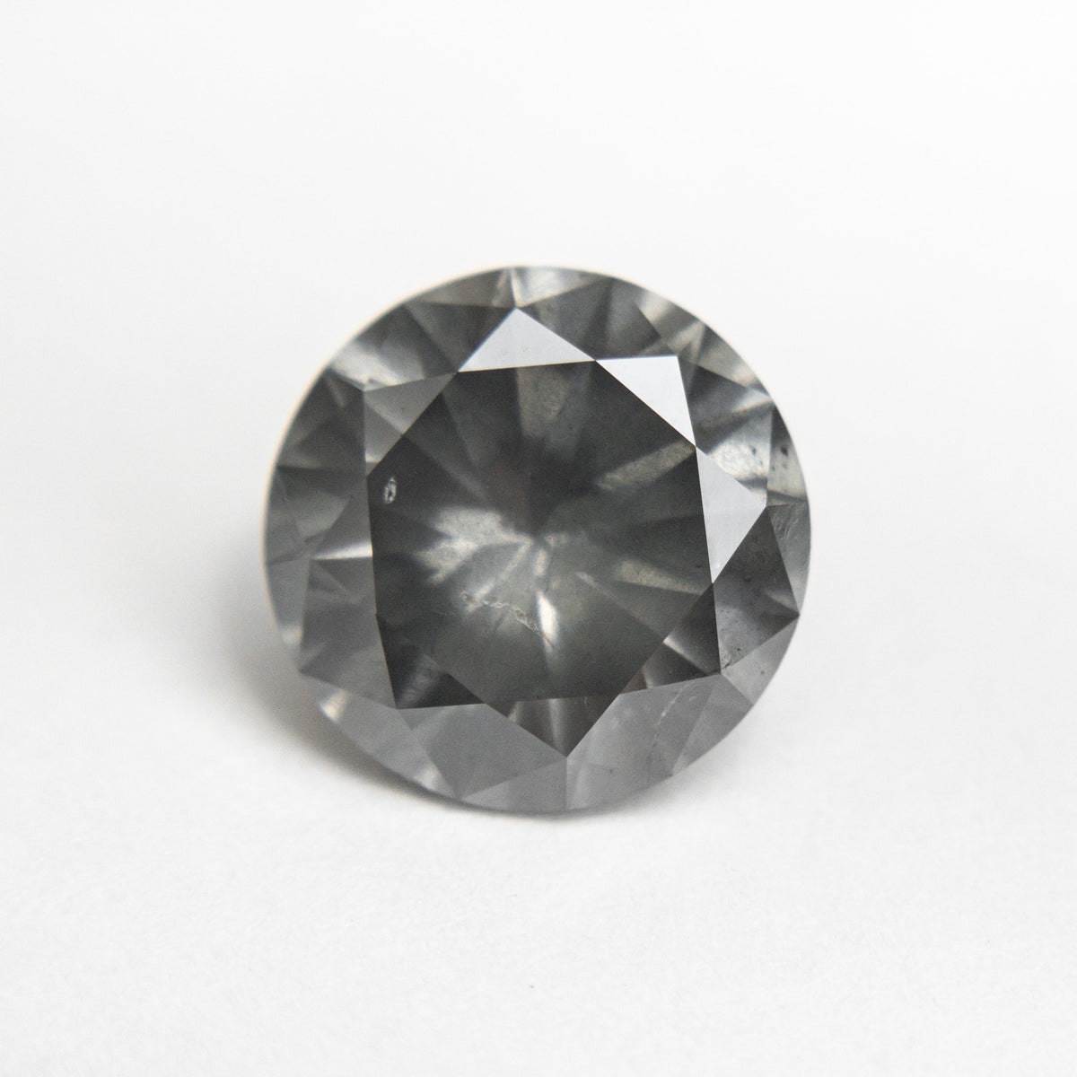 3.05ct 9.27x9.26x5.69mm Fancy Grey Round Brilliant 19552-01-Staghead Designs