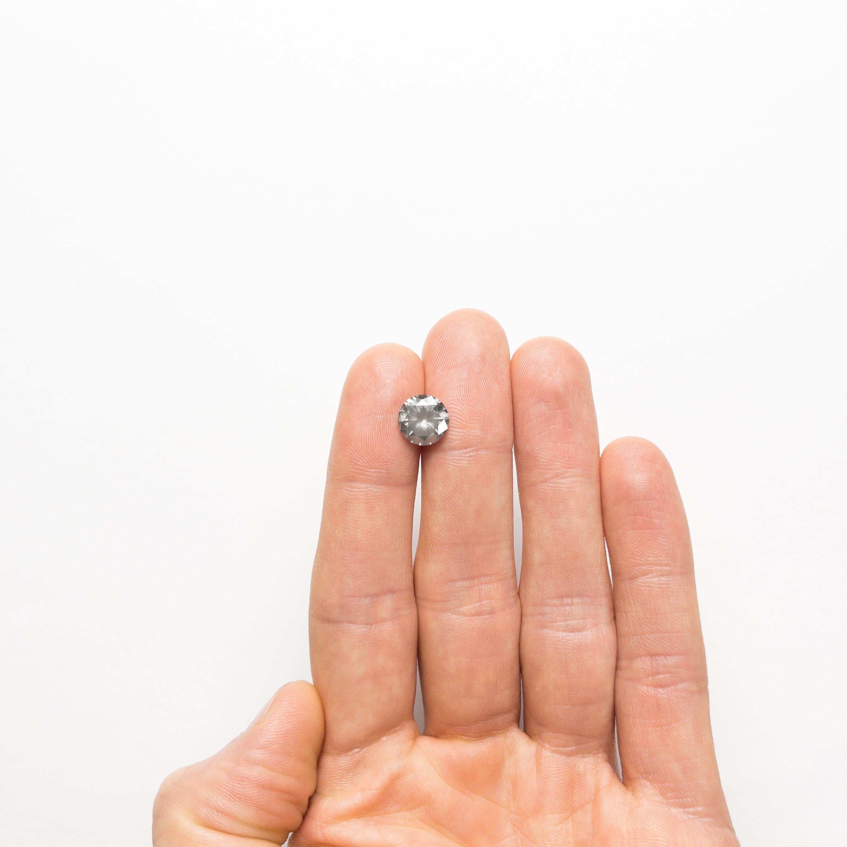 3.05ct 9.27x9.26x5.69mm Fancy Grey Round Brilliant 19552-01-Staghead Designs