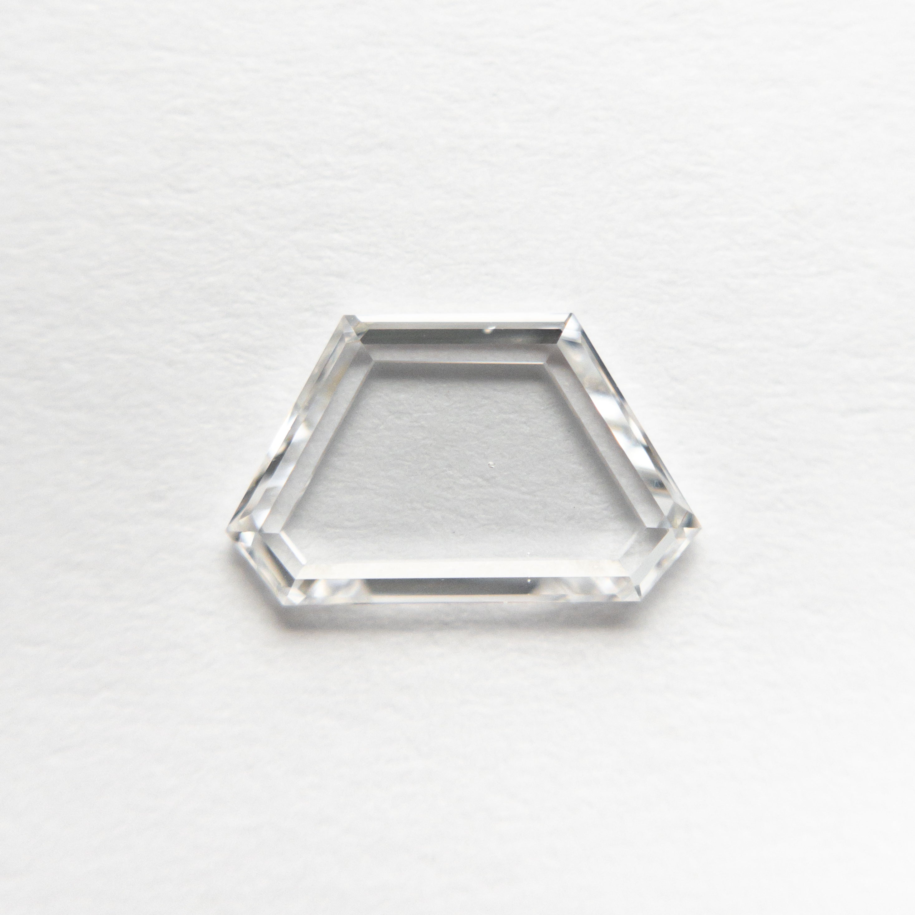 0.90ct 5.52x9.06x1.62mm VS2/SI1 E Geometric Portrait Cut 19854-19-Staghead Designs