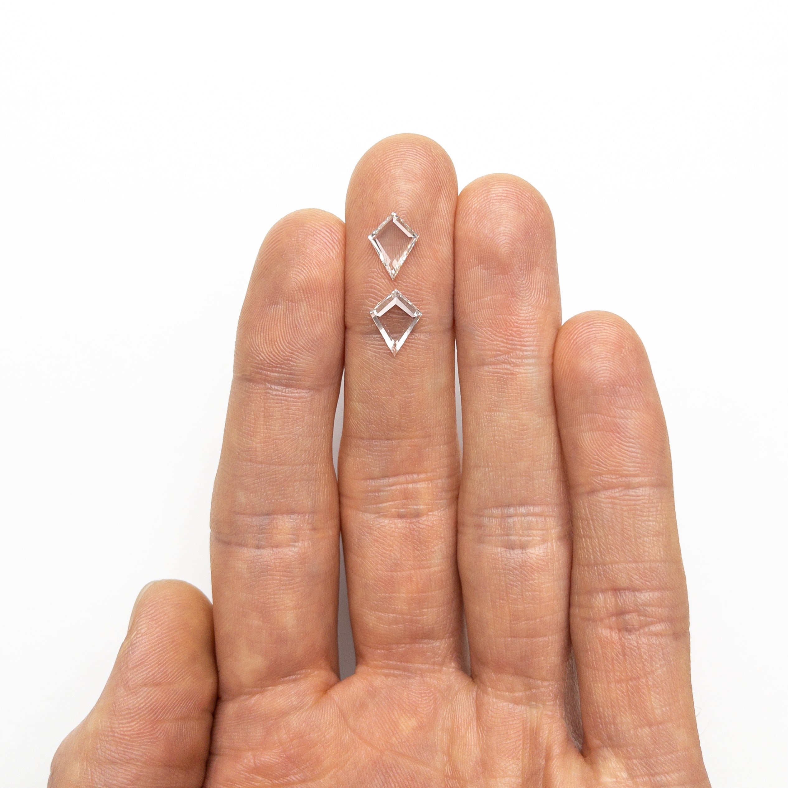 1.80cttw 2pc 9.73x7.33x1.82mm 10.15x7.82x1.58mm VVS/VS D-H Kite Portrait Cut Matching Pair 19854-48-Staghead Designs