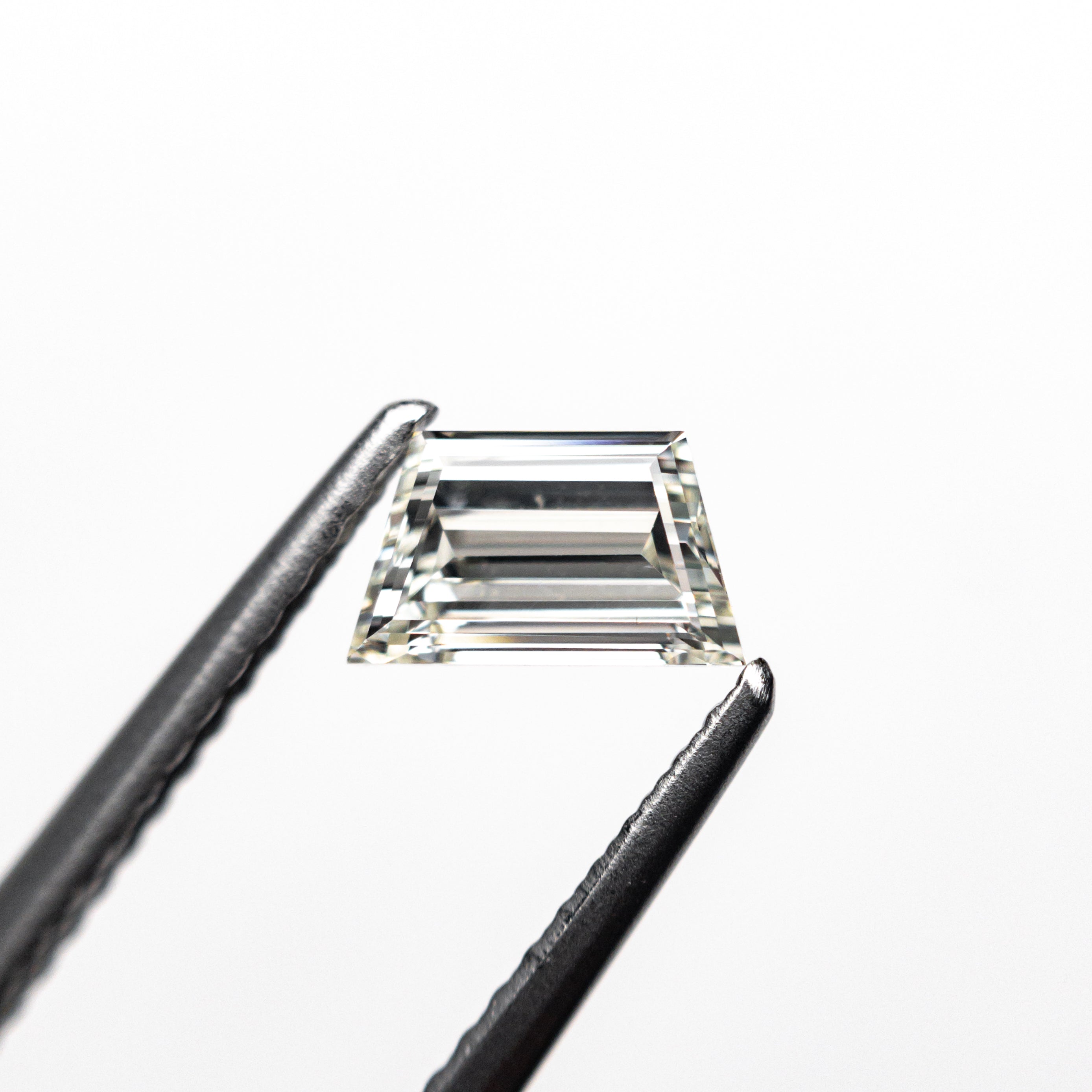 1.10cttw 2pc 6.28x3.67x2.37mm 6.25x3.72x2.40mm VVS L-M Trapezoid Step Cut Matching Pair 25536-01-Staghead Designs