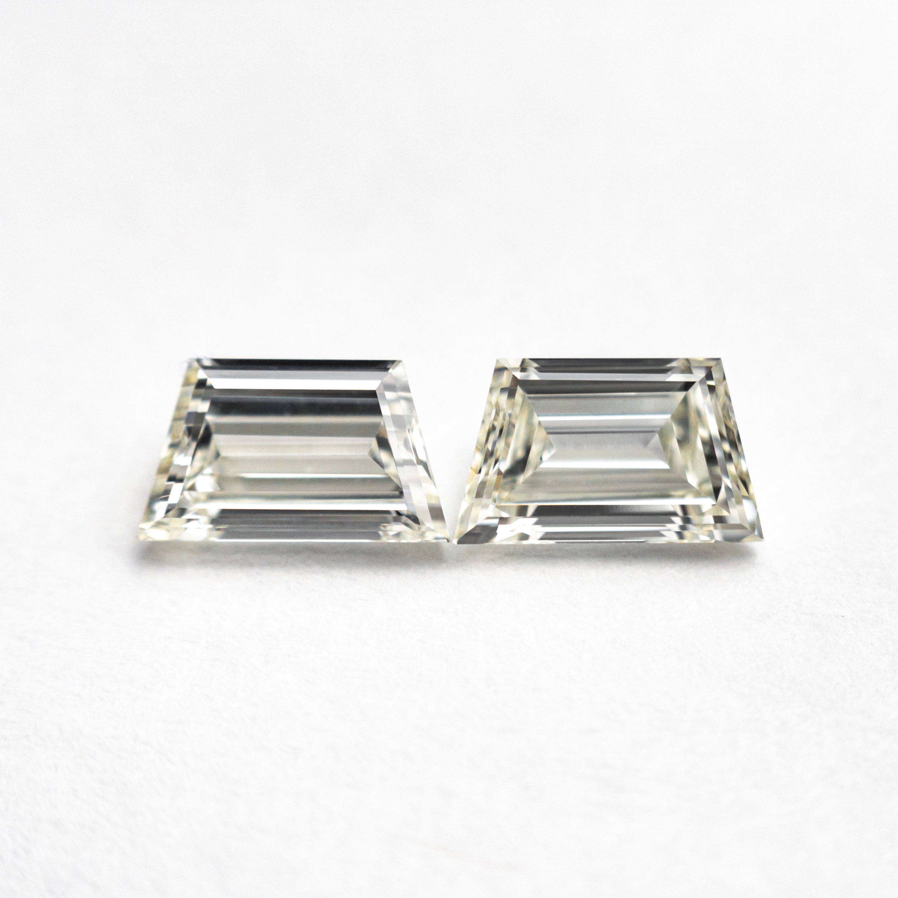 1.10cttw 2pc 6.28x3.67x2.37mm 6.25x3.72x2.40mm VVS L-M Trapezoid Step Cut Matching Pair 25536-01-Staghead Designs