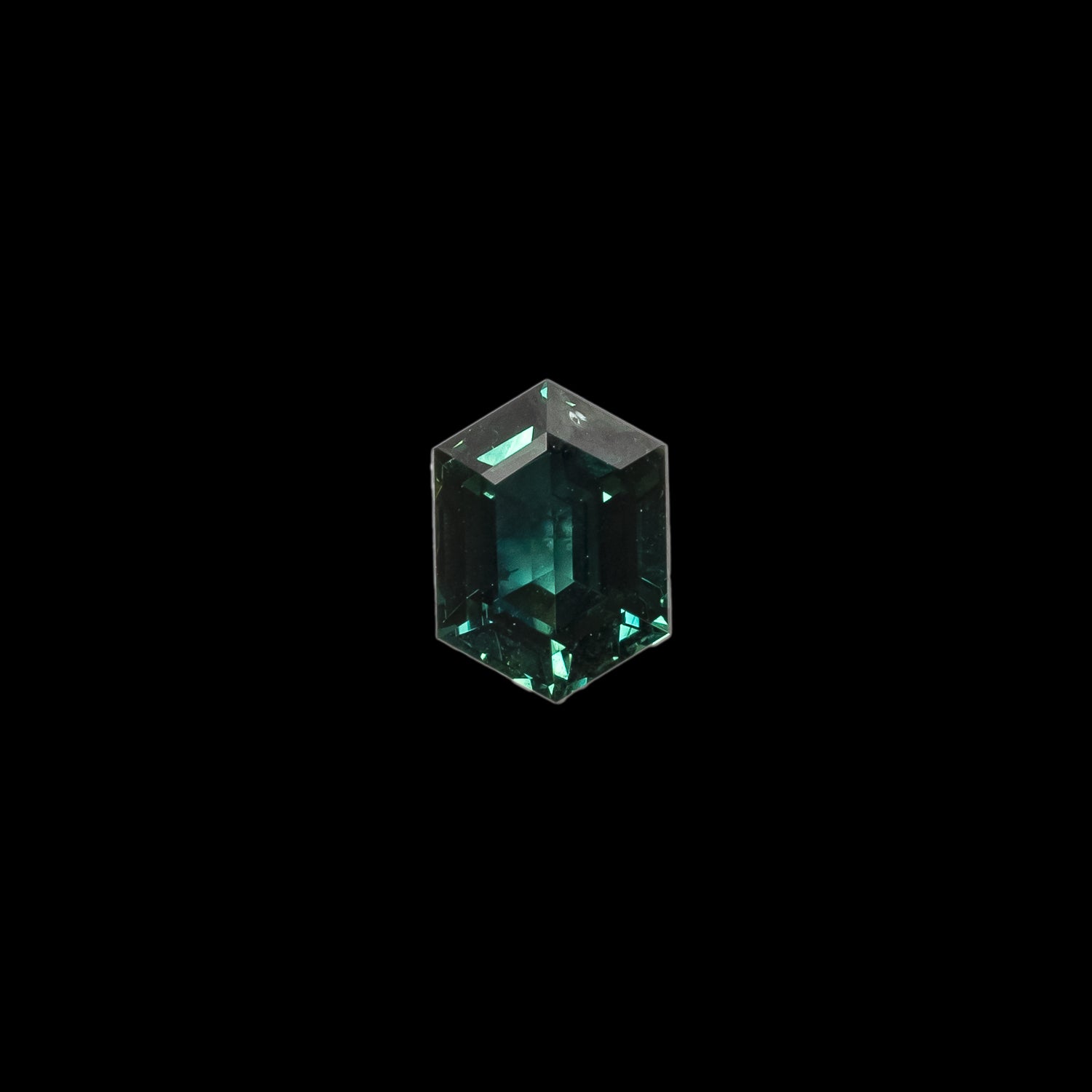 2.01ct 8.25x5.99x4.47mm ELONGATED HEXAGON GREEN AUSTRALIAN SAPPHIRE-2