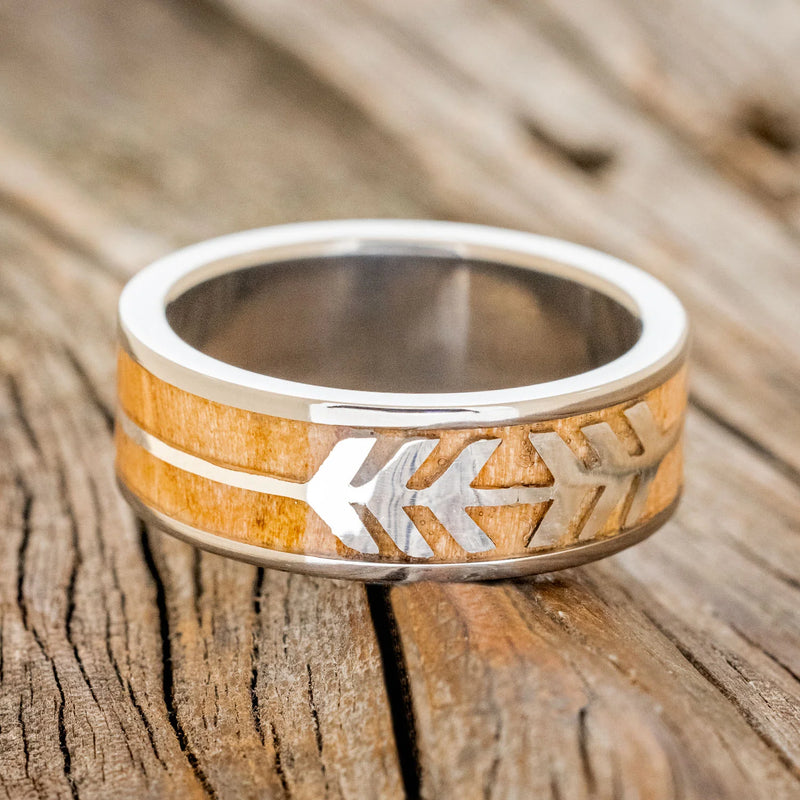 "SLANT" - CHANNEL EMBOSSED ARROWS WEDDING BAND WITH WHISKEY BARREL WOOD - TITANIUM - SIZE 10 1/2-3