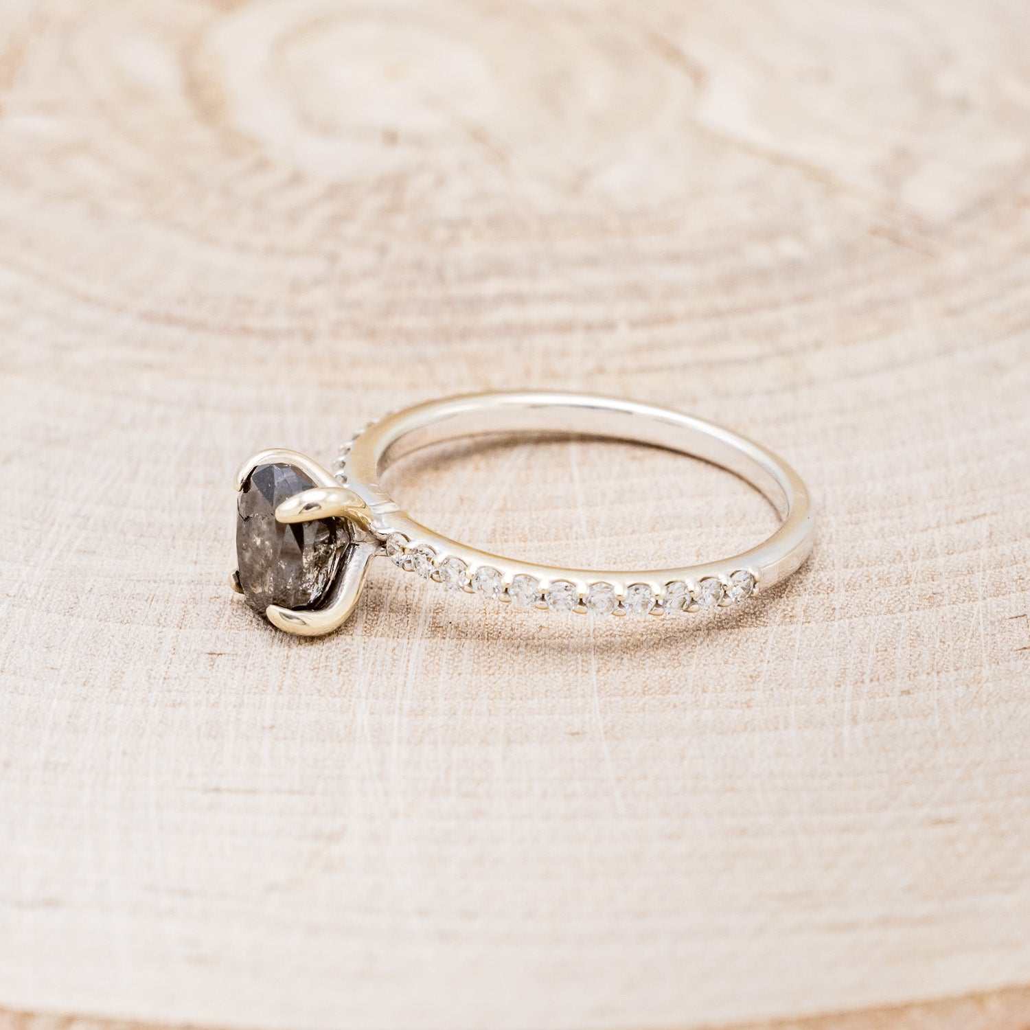 "MON PETIT" - PAVÉ OVAL SALT & PEPPER DIAMOND SOLITAIRE ENGAGEMENT RING- 14K WHITE GOLD - SIZE 5 1/2-3