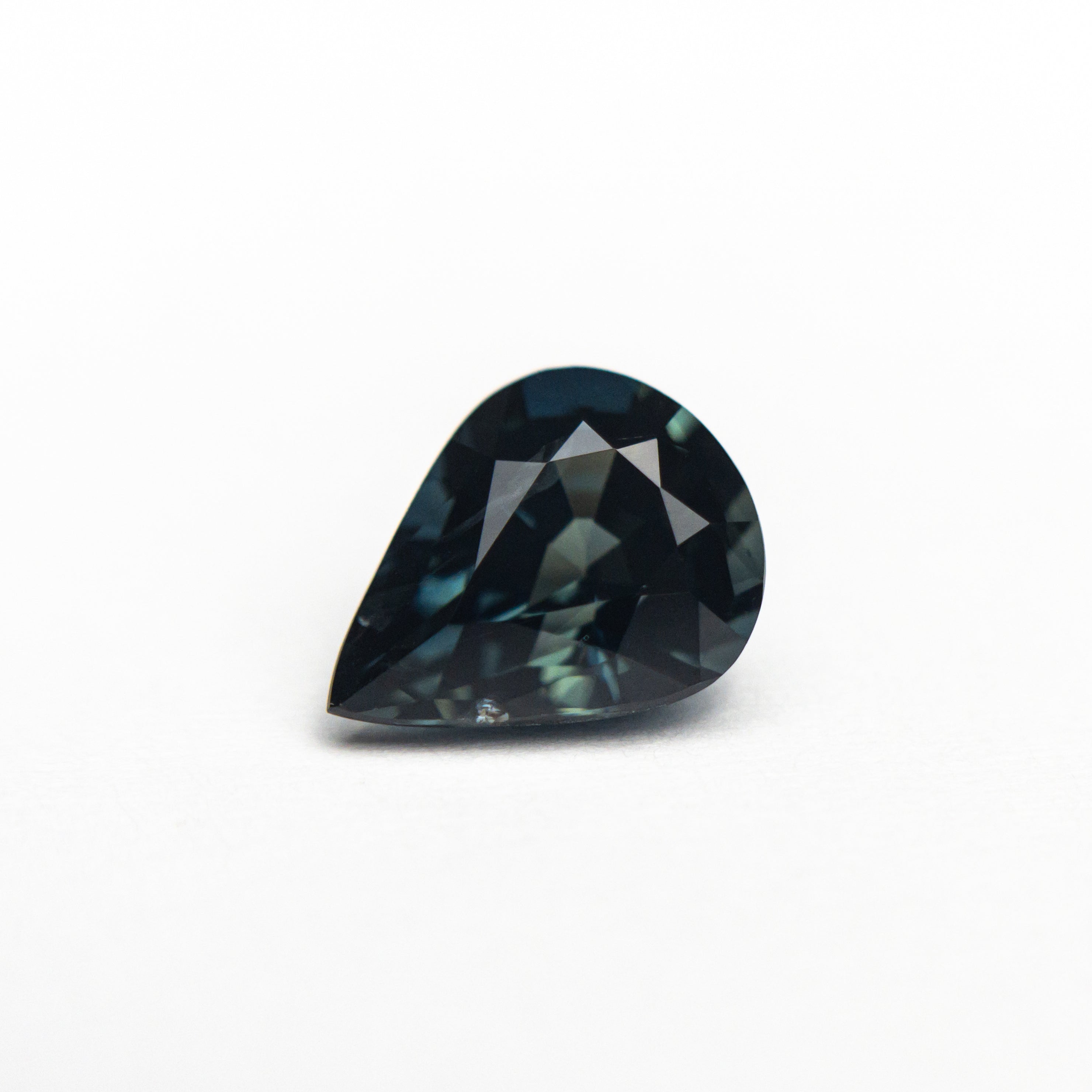 1.54ct 8.12x6.27x4.59mm Pear Brilliant Sapphire 20995-15-Staghead Designs