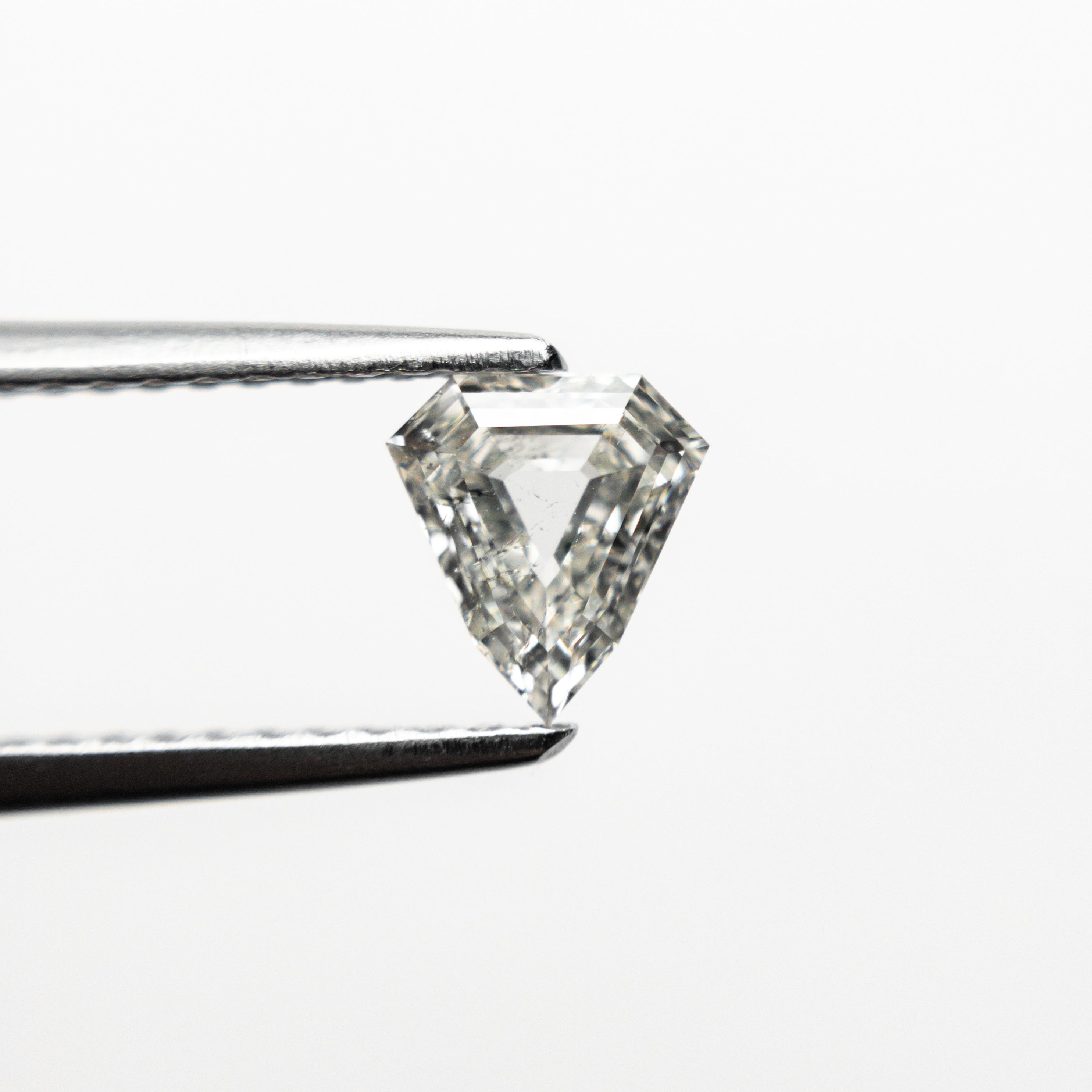 0.52ct 5.80x5.37x2.35mm I1 J Shield Step Cut 🇨🇦 21488-01-Staghead Designs