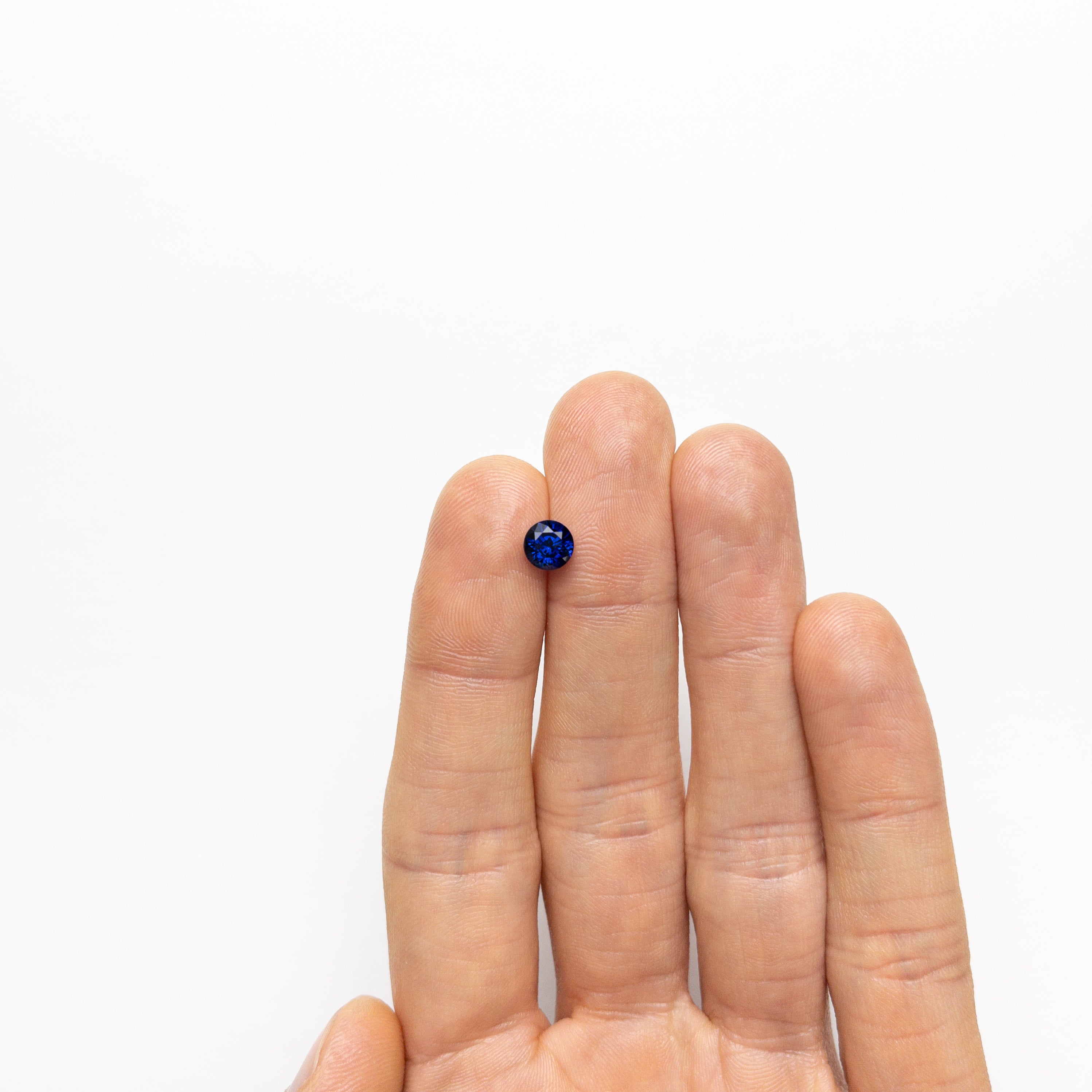 1.17ct 6.03x6.01x4.29mm Round Brilliant Sapphire 22179-01-Staghead Designs