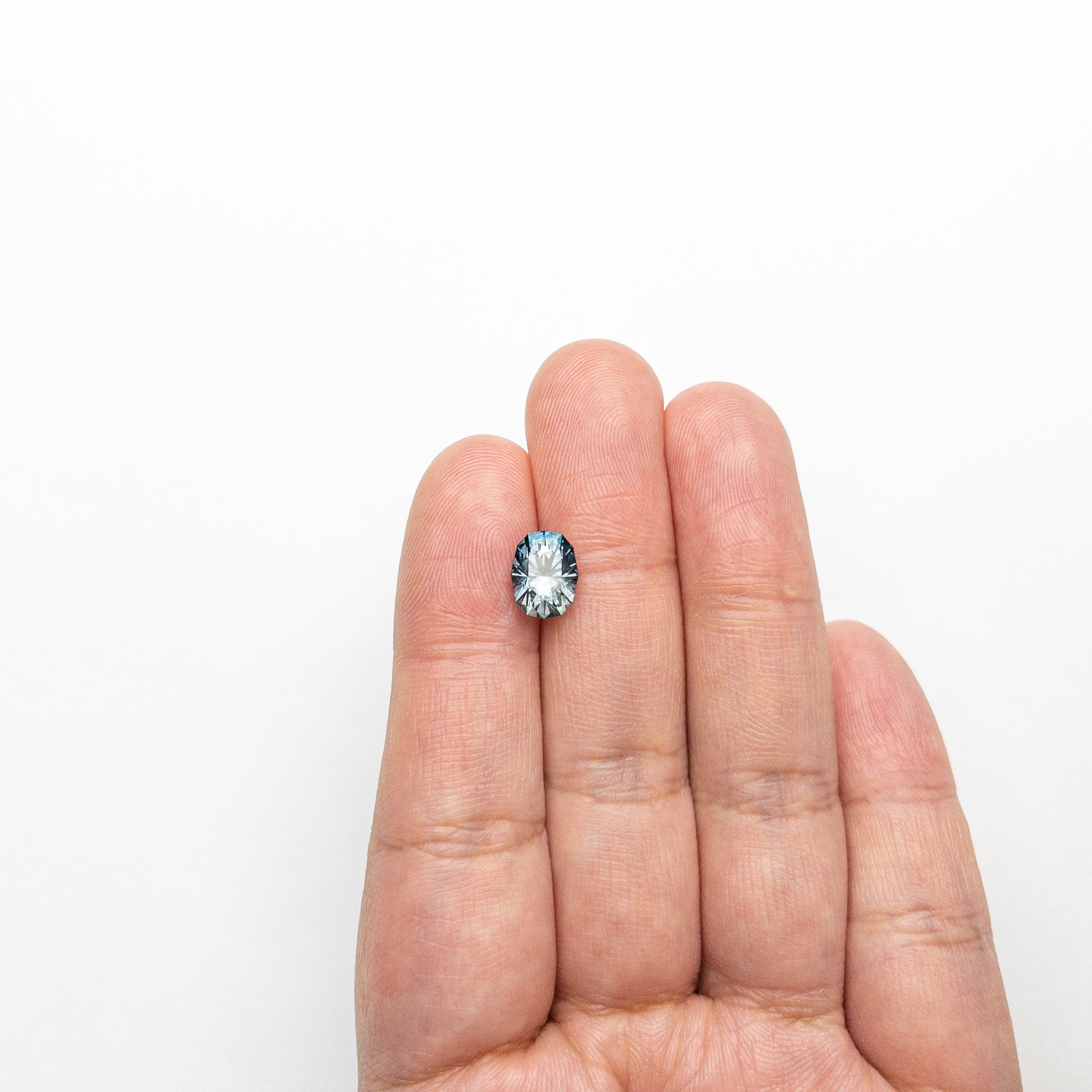 2.70ct 9.04x6.90x5.69mm Geo Oval Brilliant Sapphire 22277-01-Staghead Designs