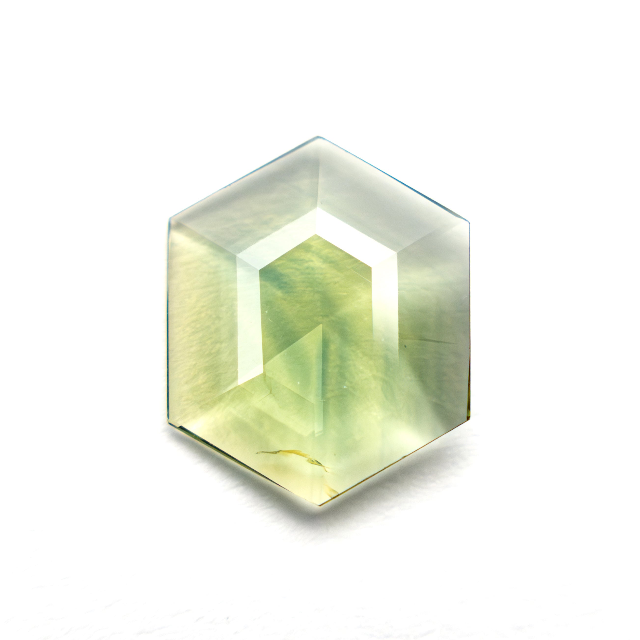1.04ct 9.41x7.65x1.55mm Hexagon Rosecut Sapphire 22436-12-Staghead Designs