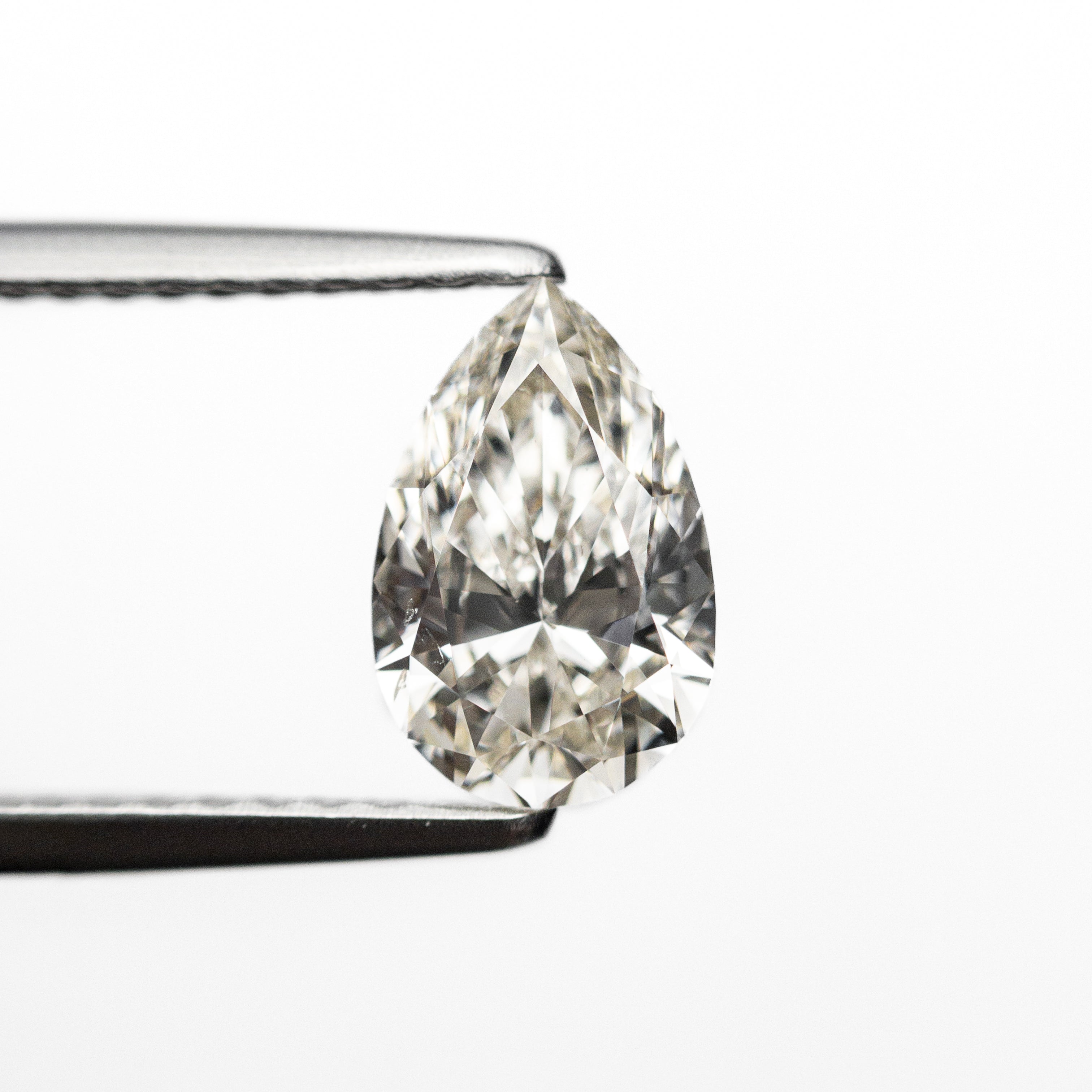 0.91ct 8.19x5.30x3.21mm VS2 C1 Pear Brilliant 24194-07-Staghead Designs