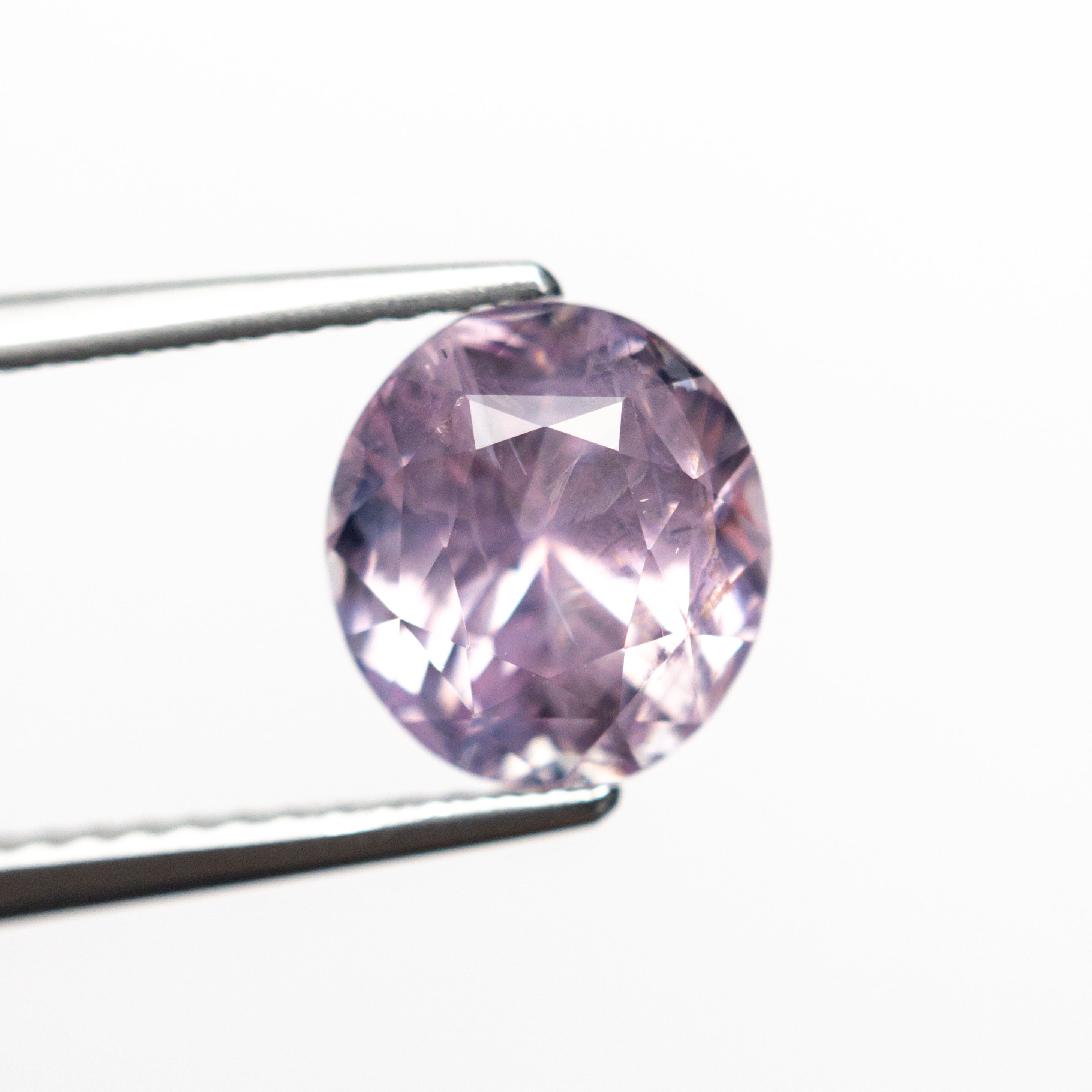 3.56ct 8.39x7.72x6.76mm Oval Brilliant Sapphire 25240-01-Staghead Designs