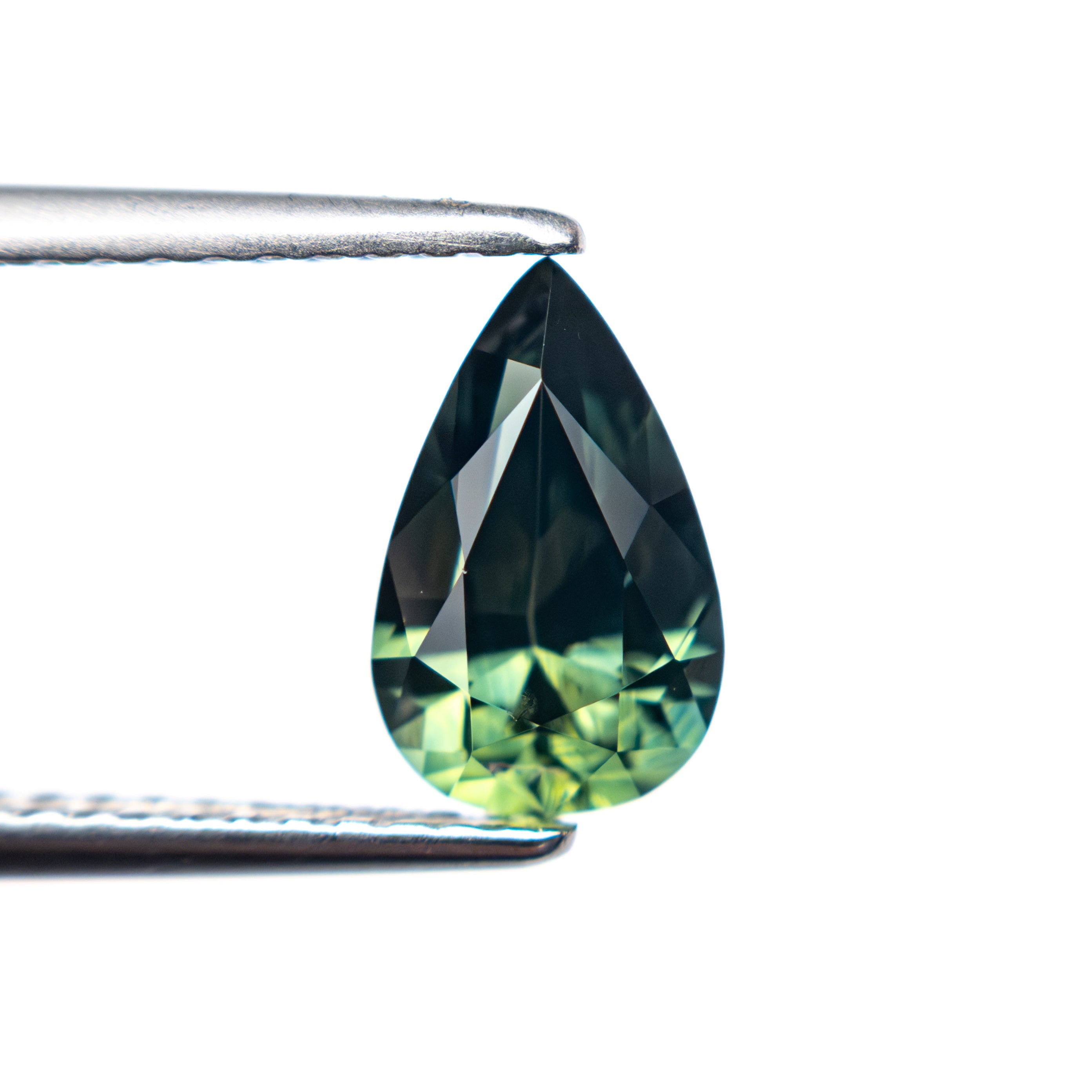1.33ct 8.90x5.62x4.04mm Pear Brilliant Sapphire 25378-01