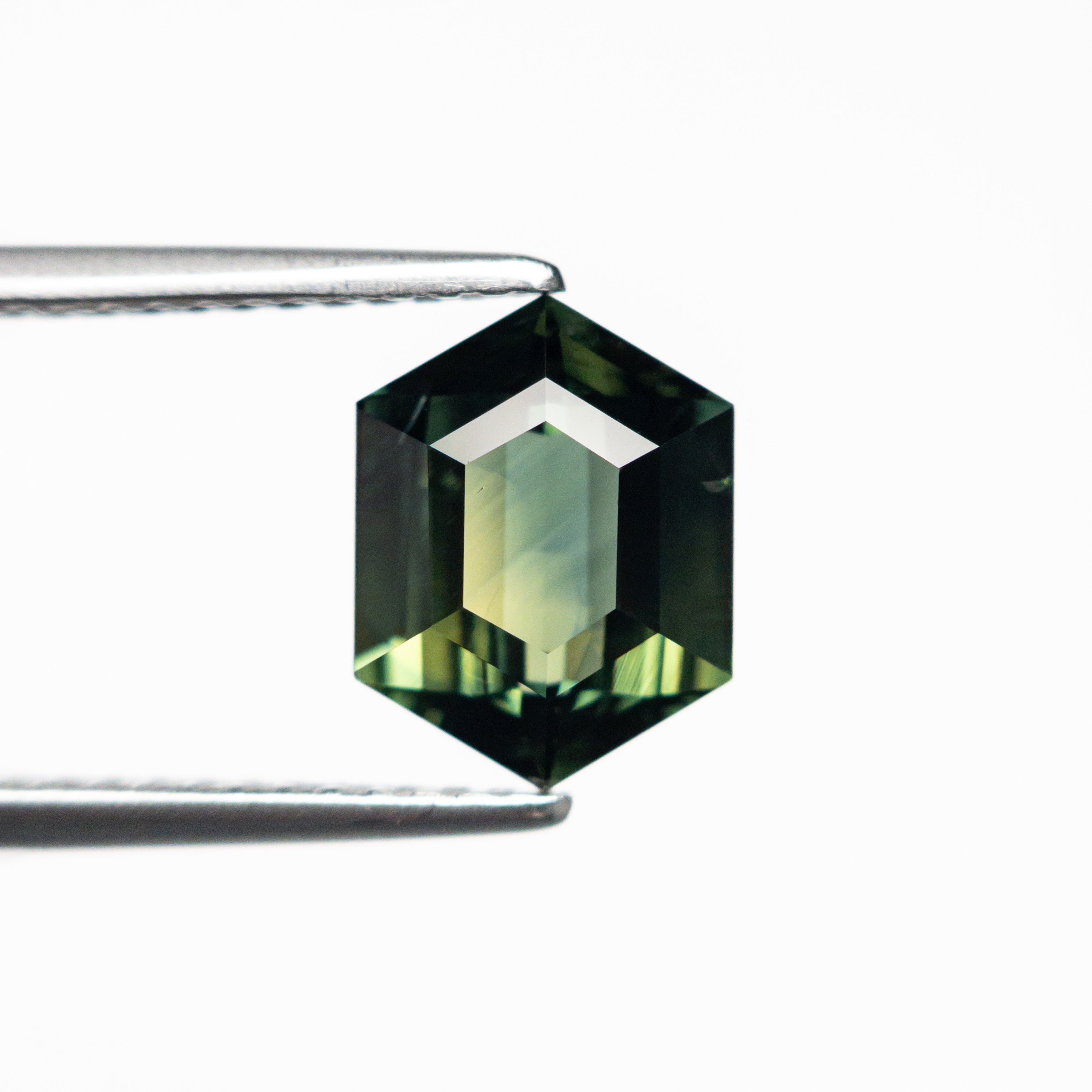 2.00ct 9.05x6.94x3.76mm Hexagon Step Cut Sapphire 25382-05-Staghead Designs