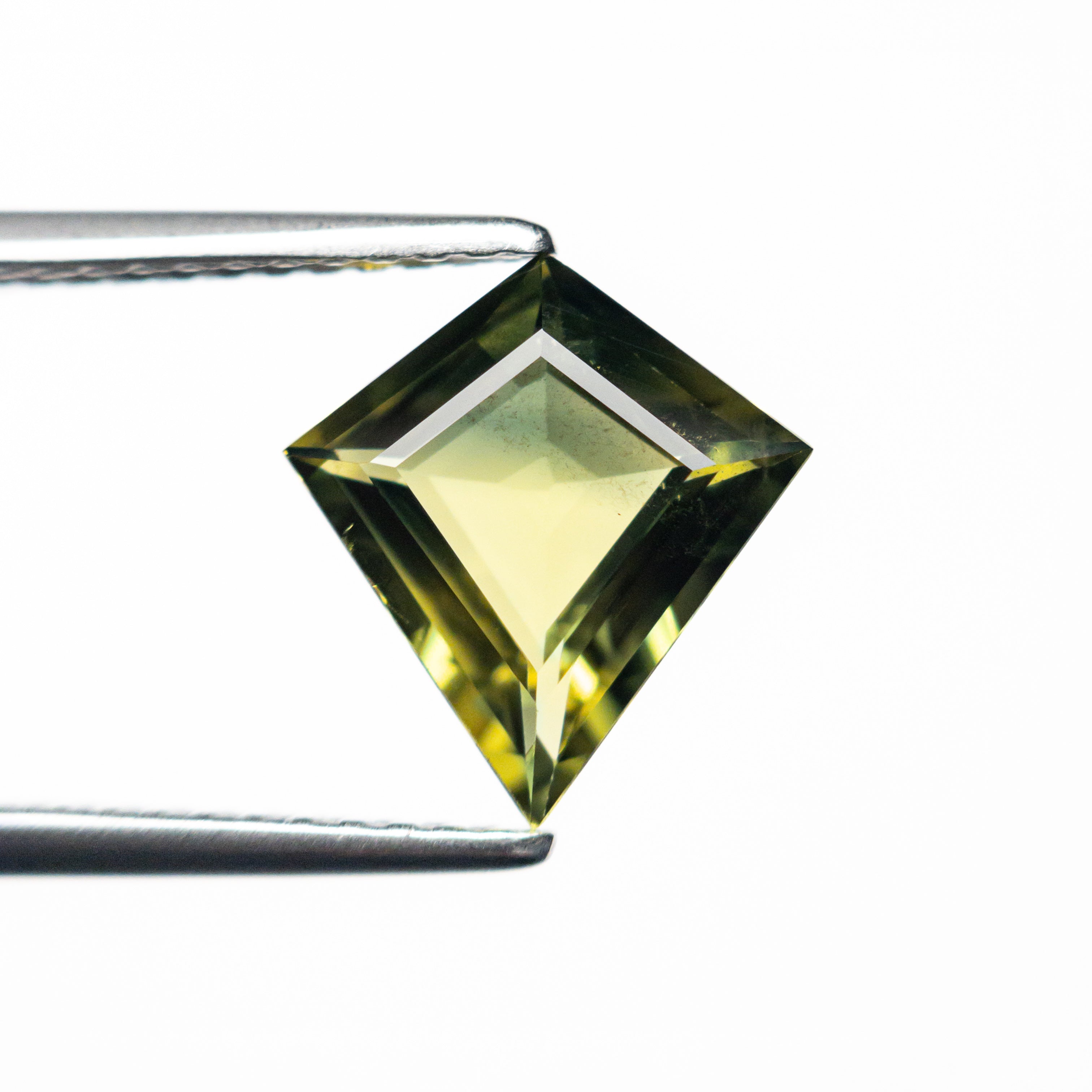 1.66ct 10.06x9.34x3.28mm Kite Step Cut Sapphire 25387-02-Staghead Designs