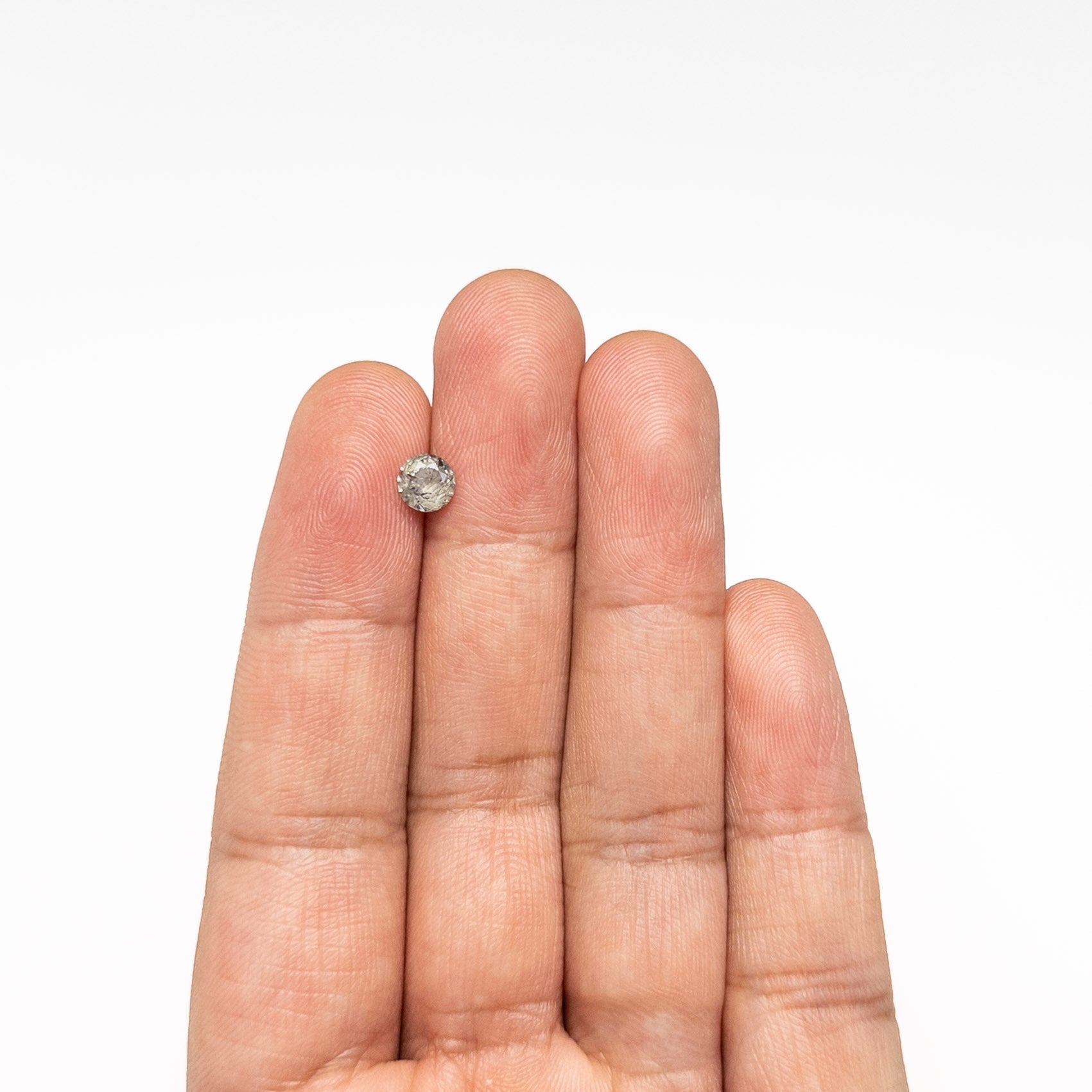 0.74ct 5.55x5.56x3.42mm Round Brilliant Sapphire 25416-01-Staghead Designs