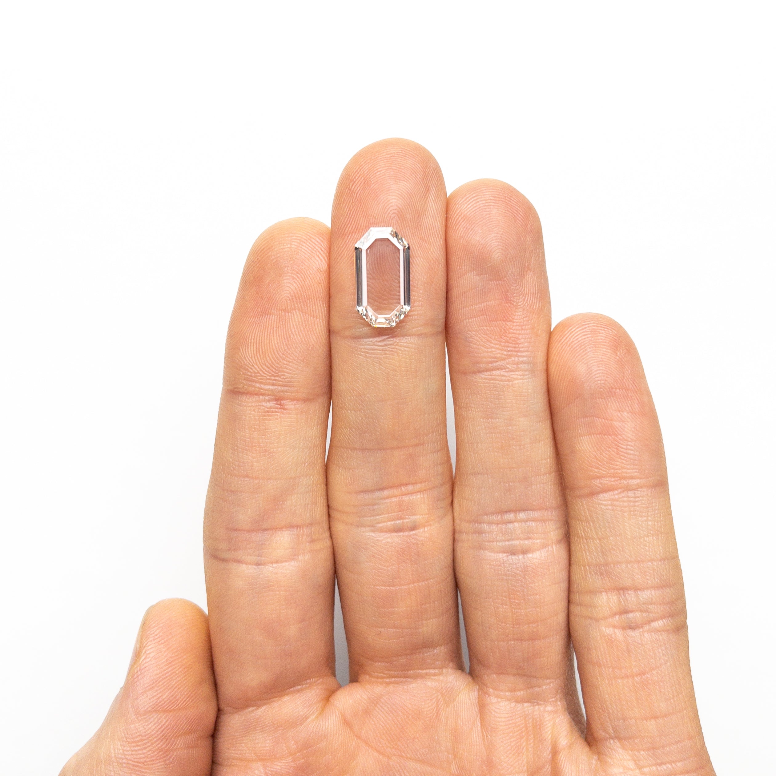 2.08ct 14.01x7.81x1.54mm GIA SI1 H Cut Corner Rectangle Portrait Cut 25540-01-Staghead Designs