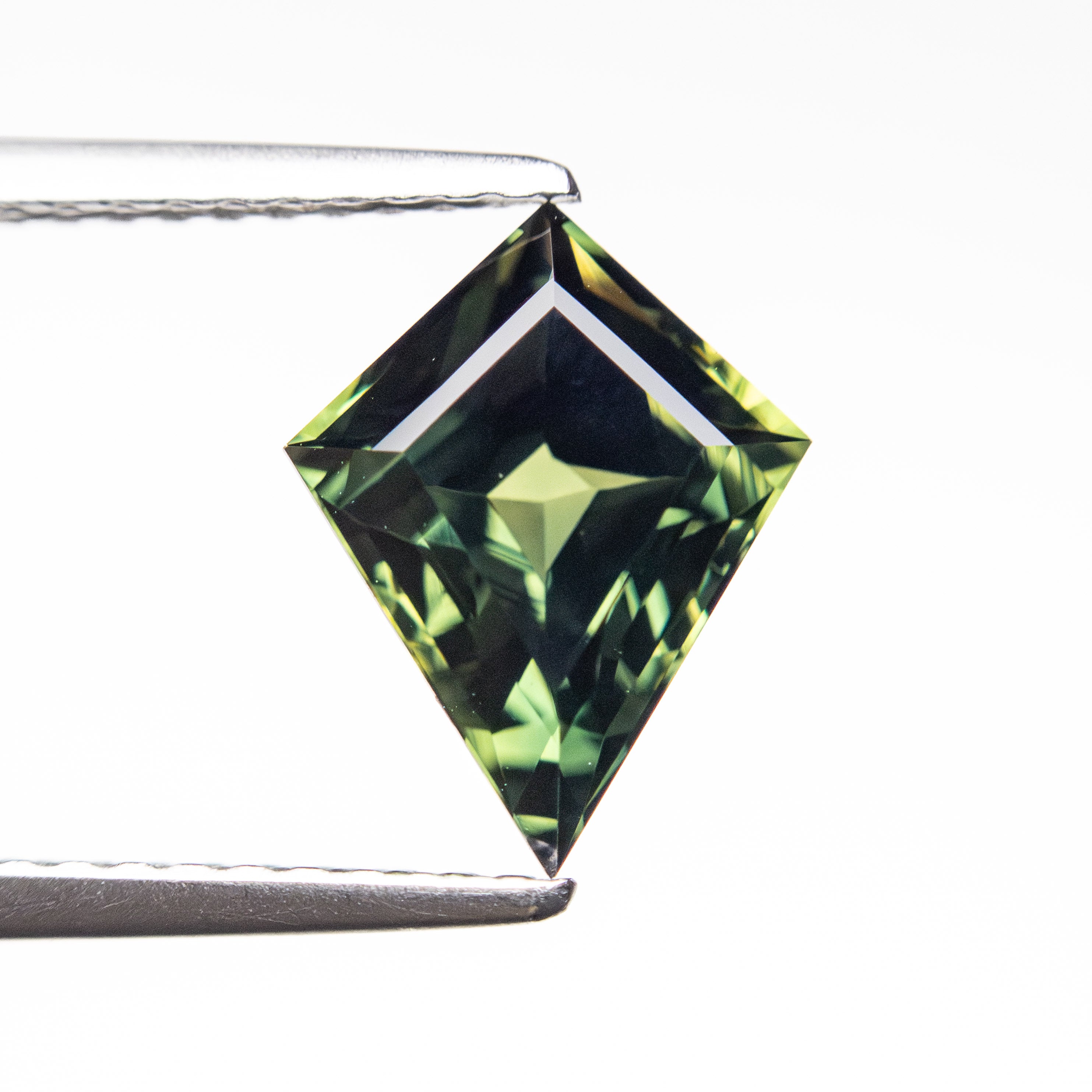 2.13ct 10.18x7.94x4.91mm Kite Step Cut Sapphire 25736-01-Staghead Designs