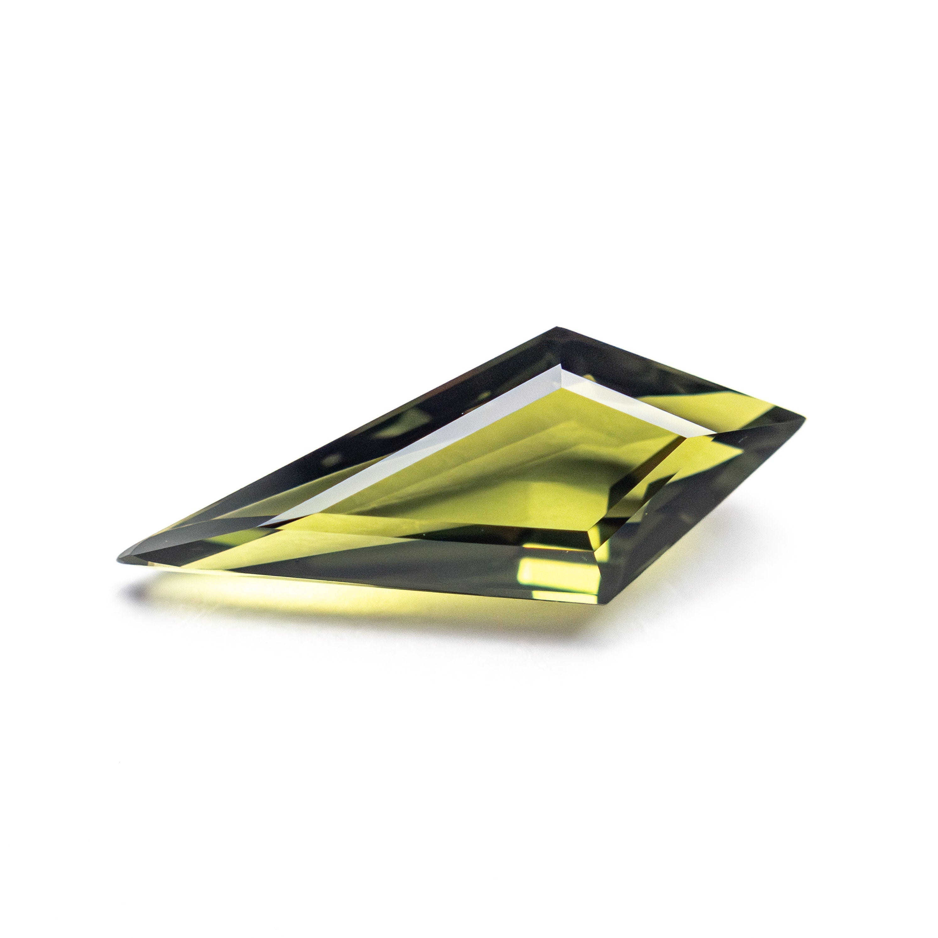 1.26ct 12.63x5.08x3.16mm Kite Step Cut Sapphire 25739-02-Staghead Designs