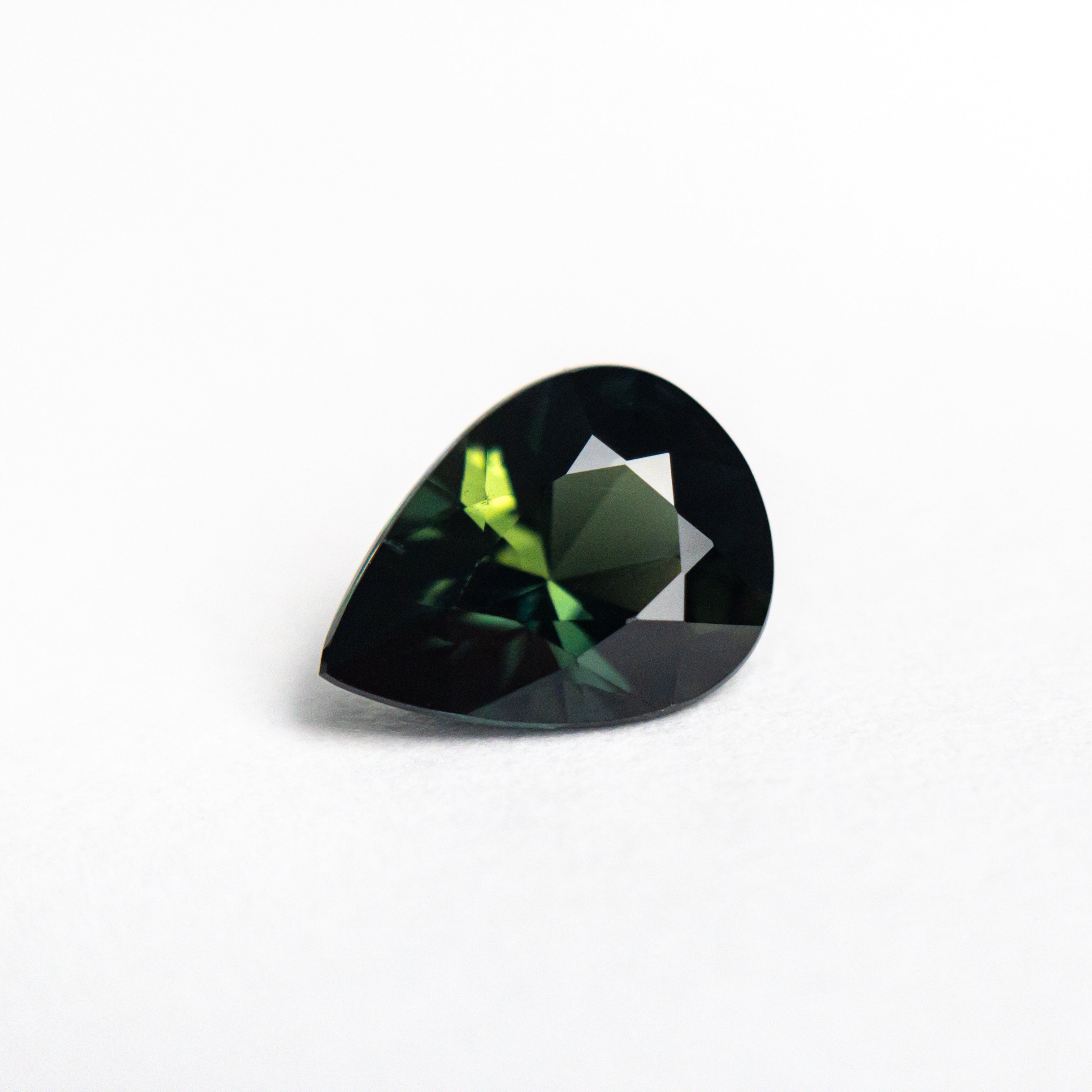 1.31ct 8.17x6.10x4.04mm Pear Brilliant Sapphire 25781-12-Staghead Designs