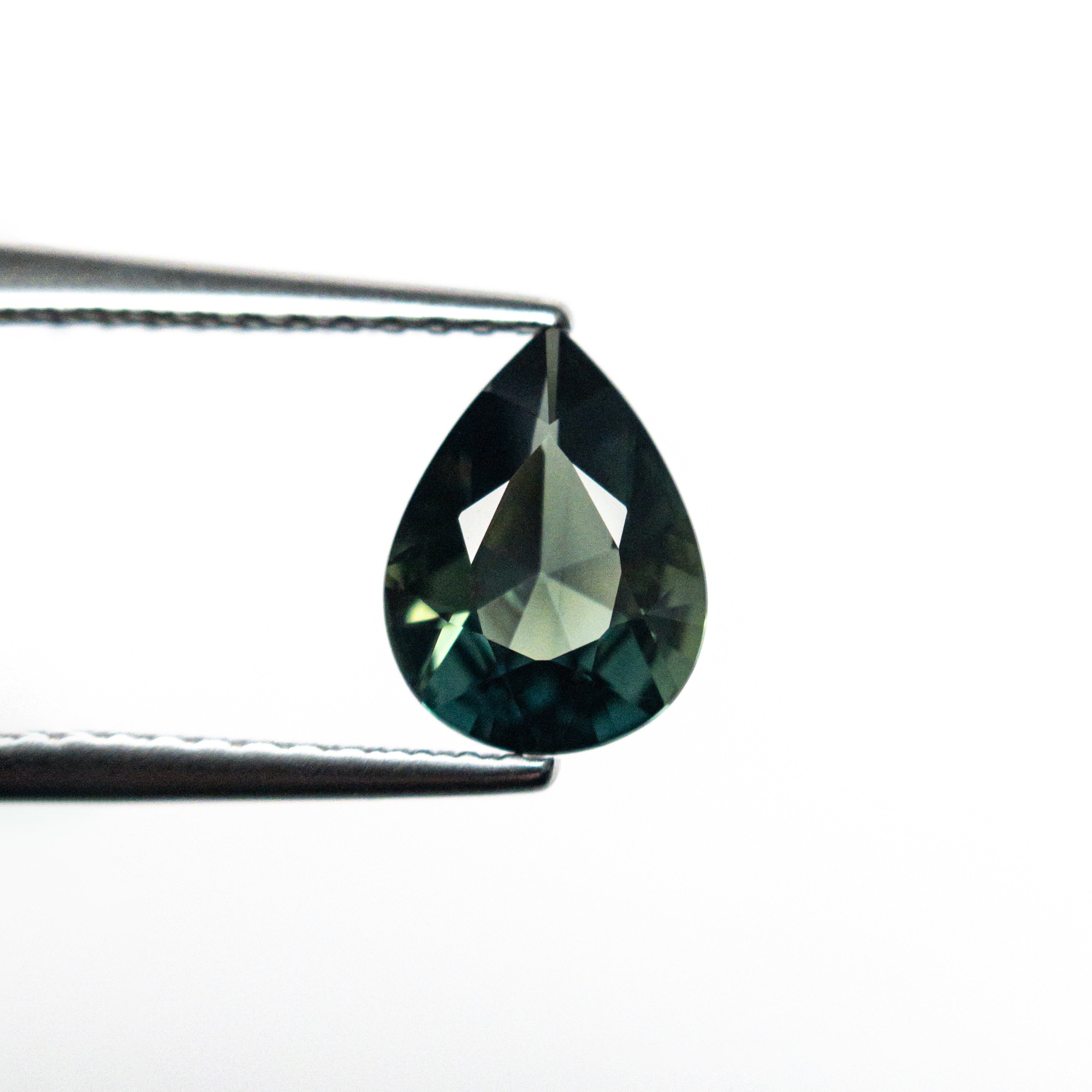 0.96ct 8.09x6.05x3.03mm Pear Brilliant Sapphire 25783-10-Staghead Designs