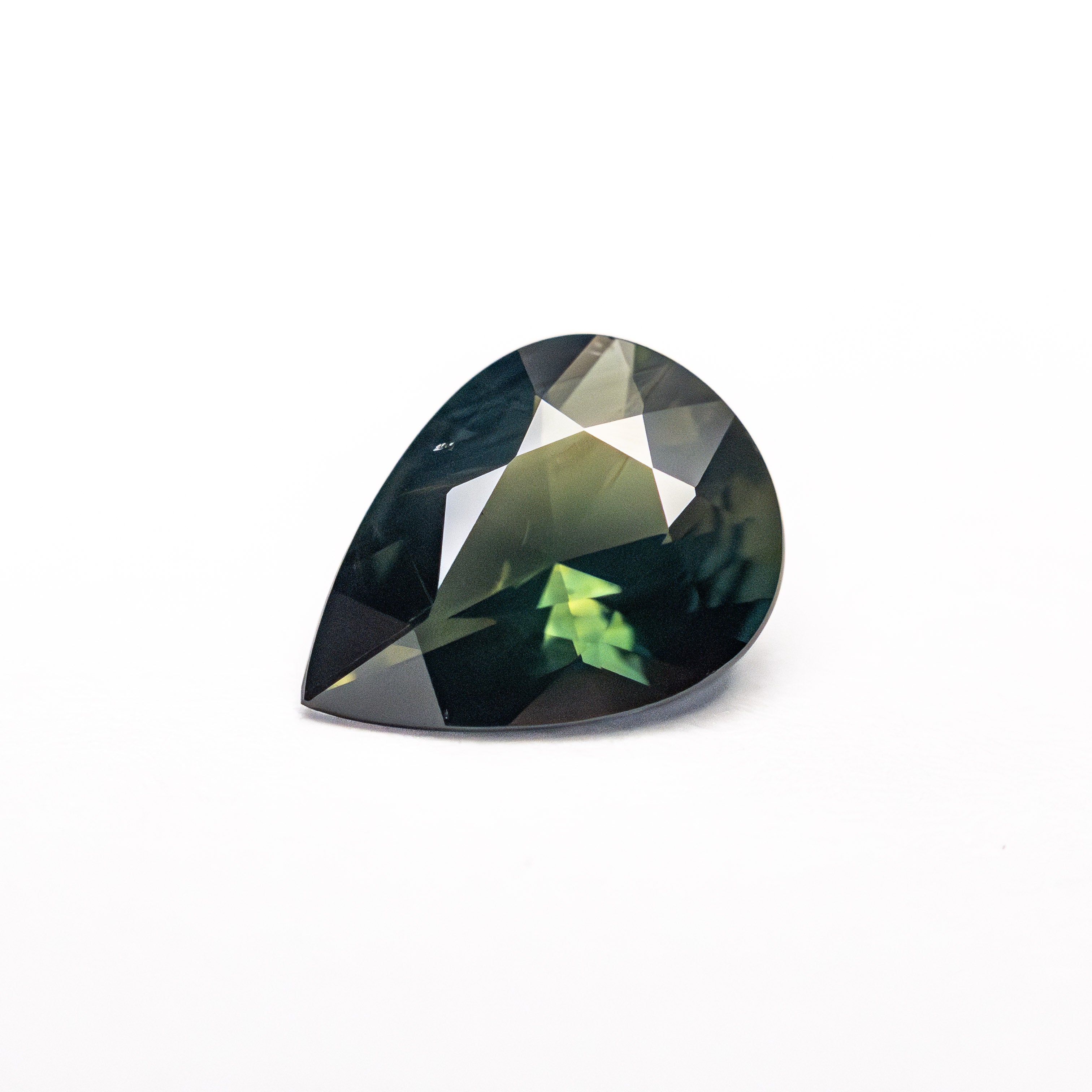 1.05ct 8.08x6.15x3.21mm Pear Brilliant Sapphire 25783-12-Staghead Designs