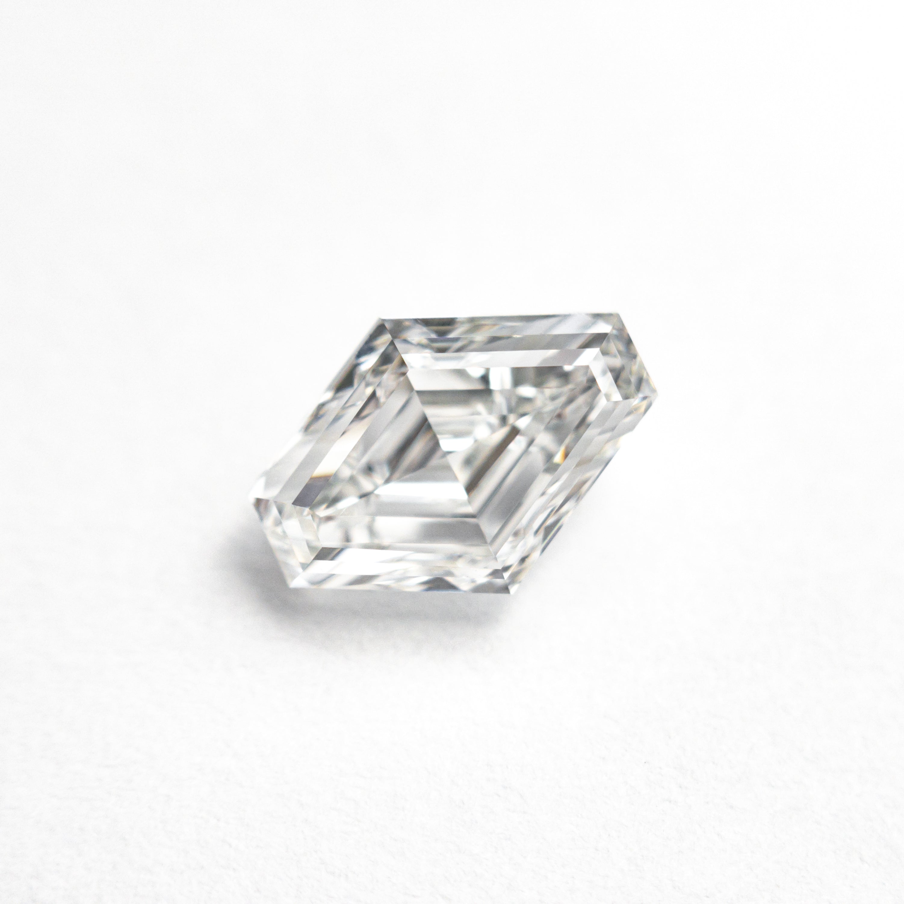 1.59ct 8.58x6.30x4.10mm GIA VS2 E Hexagon Step Cut 25908-01-Staghead Designs
