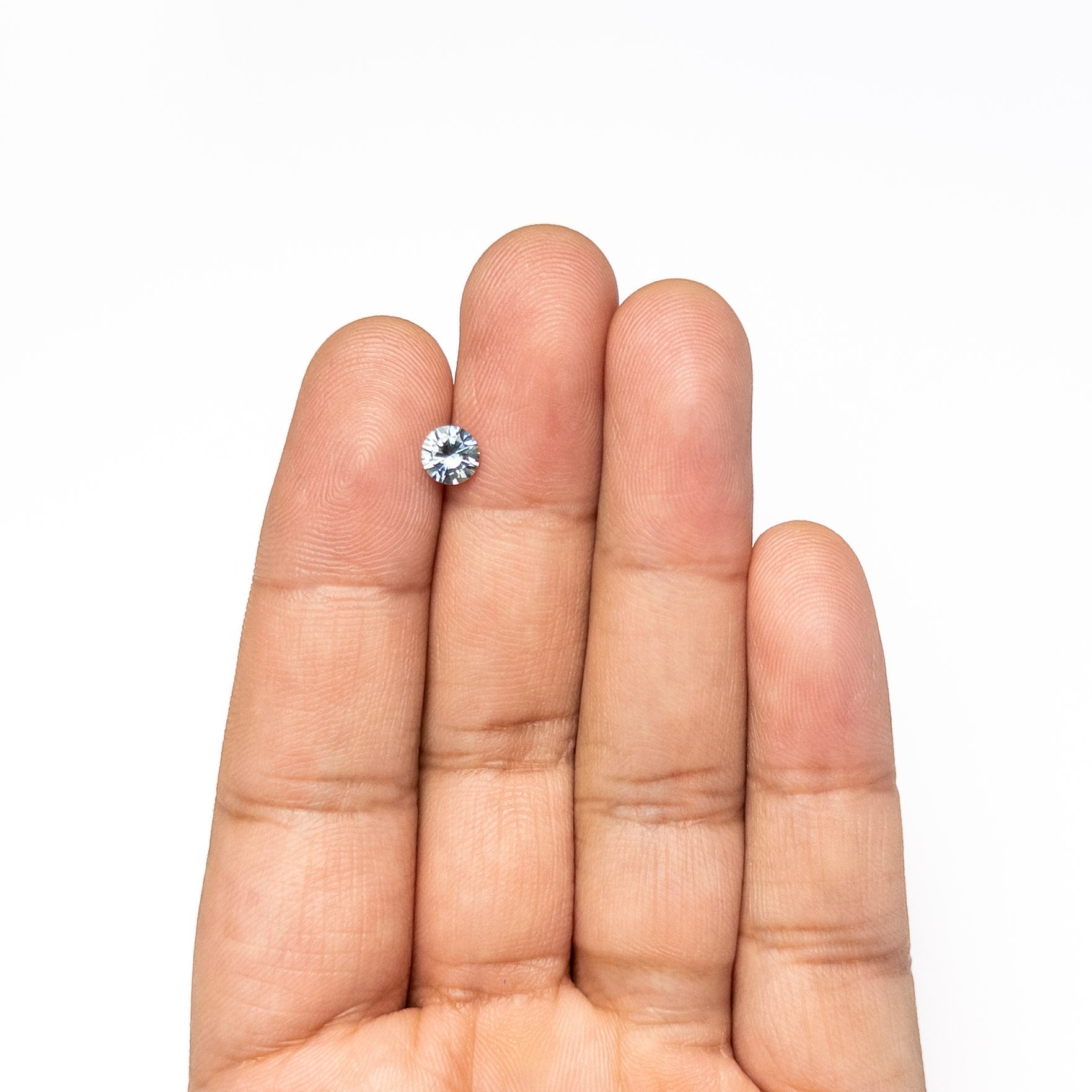 0.73ct 5.54x5.56x3.36mm Round Brilliant Sapphire 26134-01-Staghead Designs