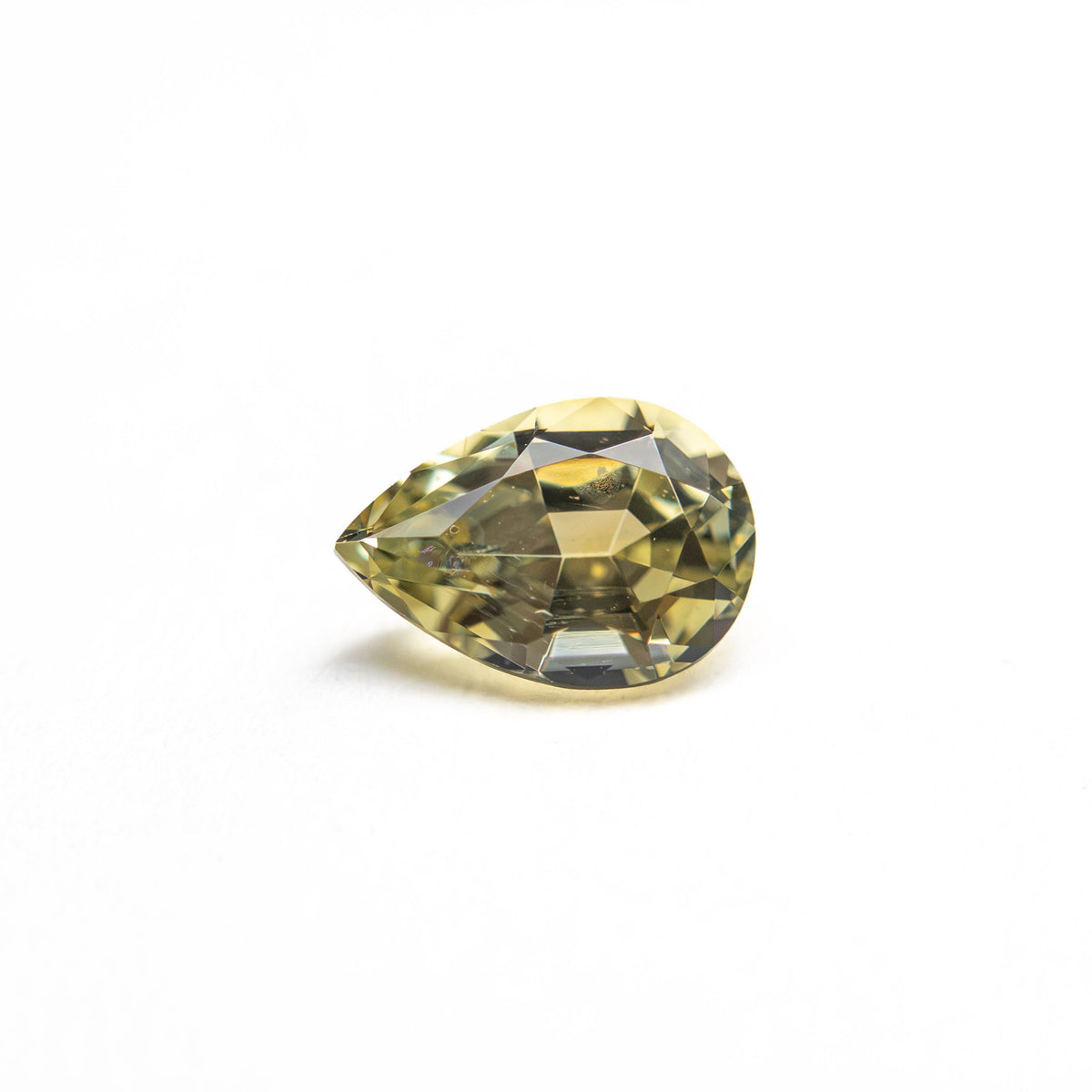 0.67ct 6.41x4.51x3.15mm Pear Brilliant Sapphire 26145-02-Staghead Designs