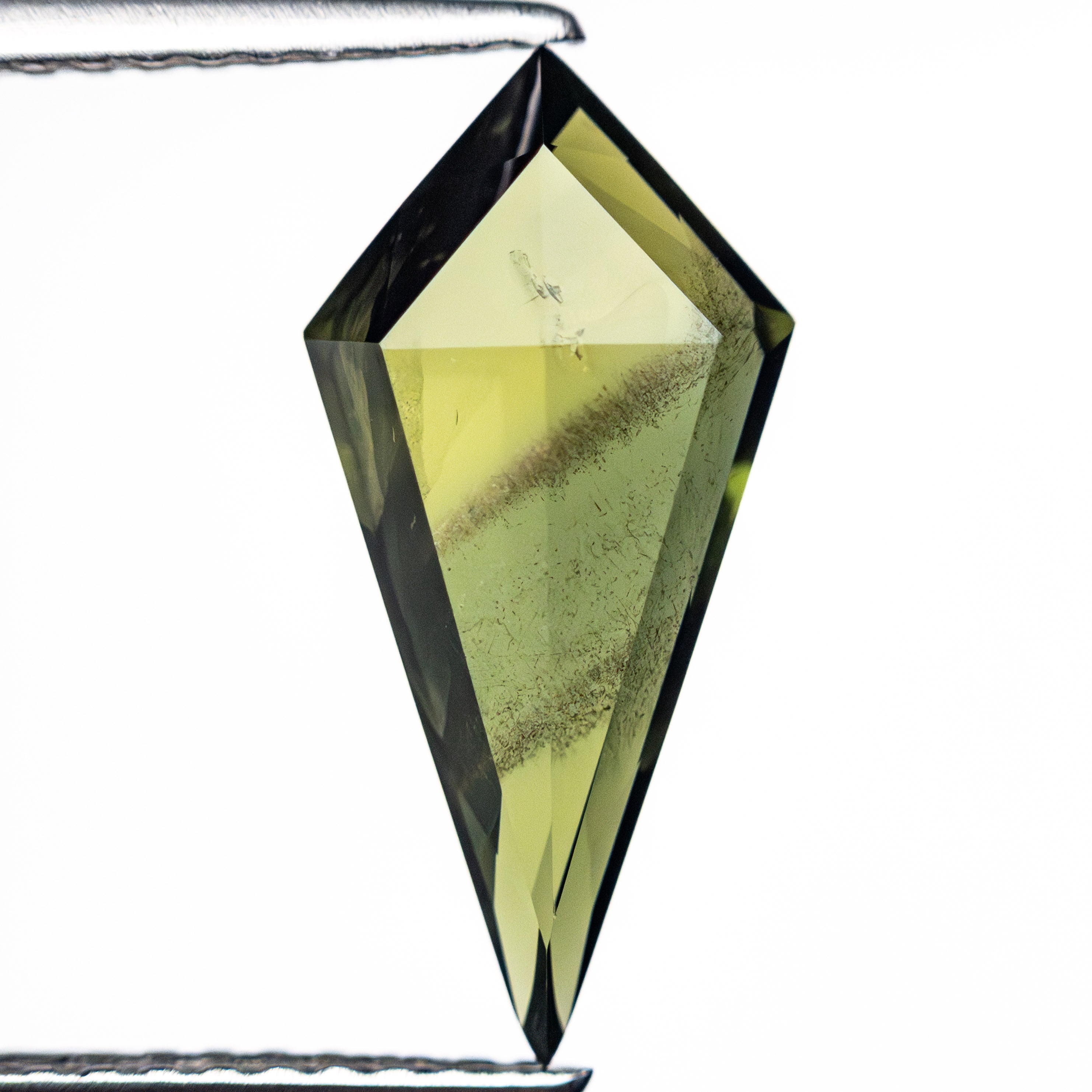 2.49ct 15.28x7.41x3.15mm Kite Rosecut Sapphire 26327-35-Staghead Designs