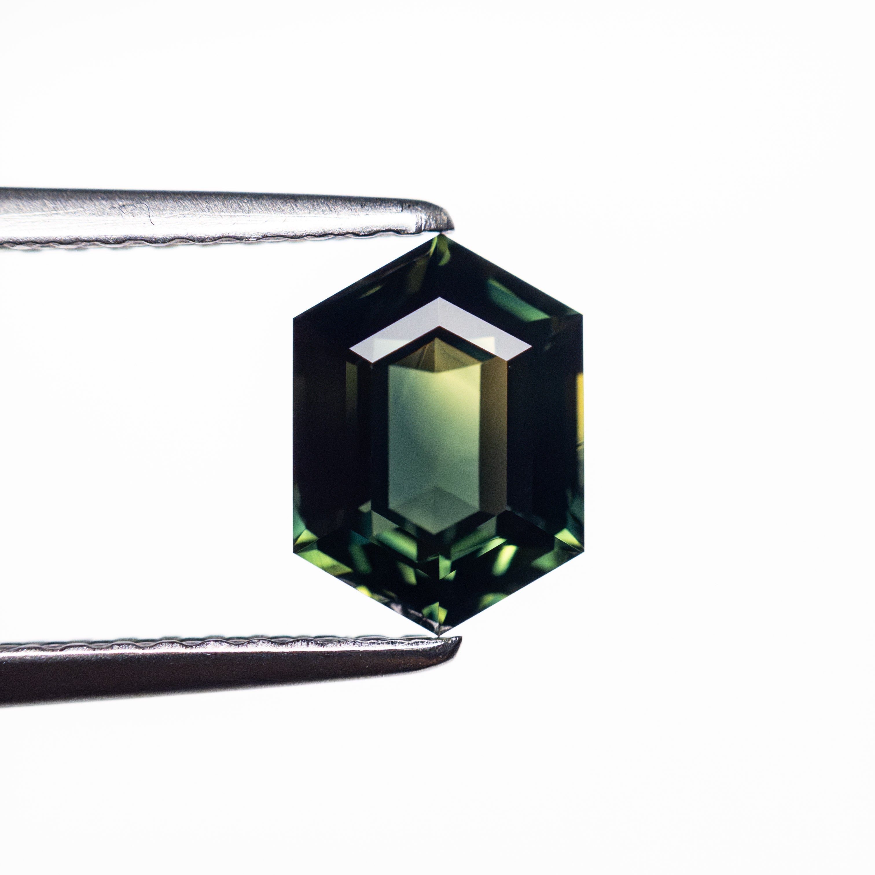 1.44ct 7.72x5.60x3.67mm Hexagon Step Cut Sapphire 26344-01-Staghead Designs