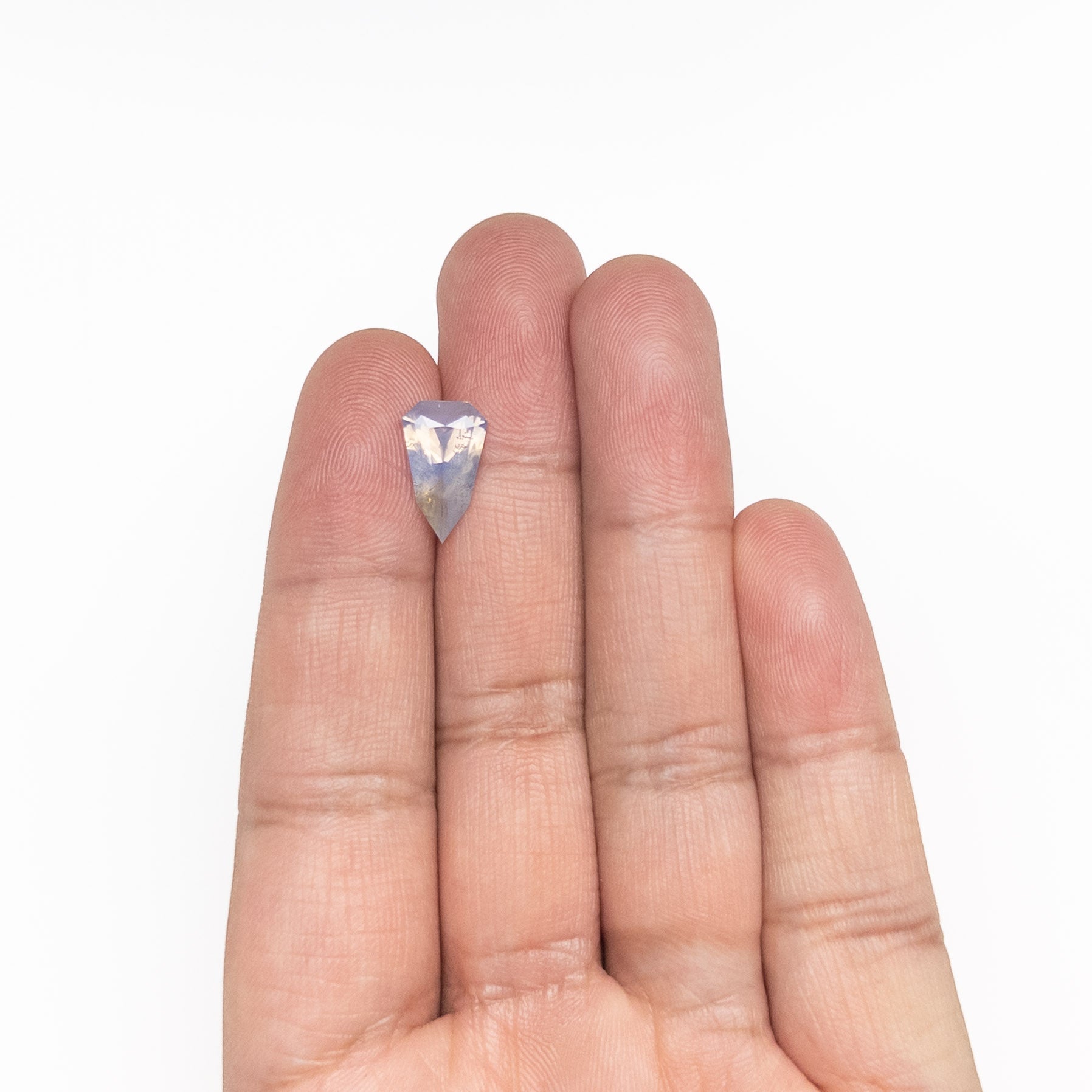 3.62ct 13.78x8.39x4.54mm Shield Brilliant Sapphire 26364-01-Staghead Designs