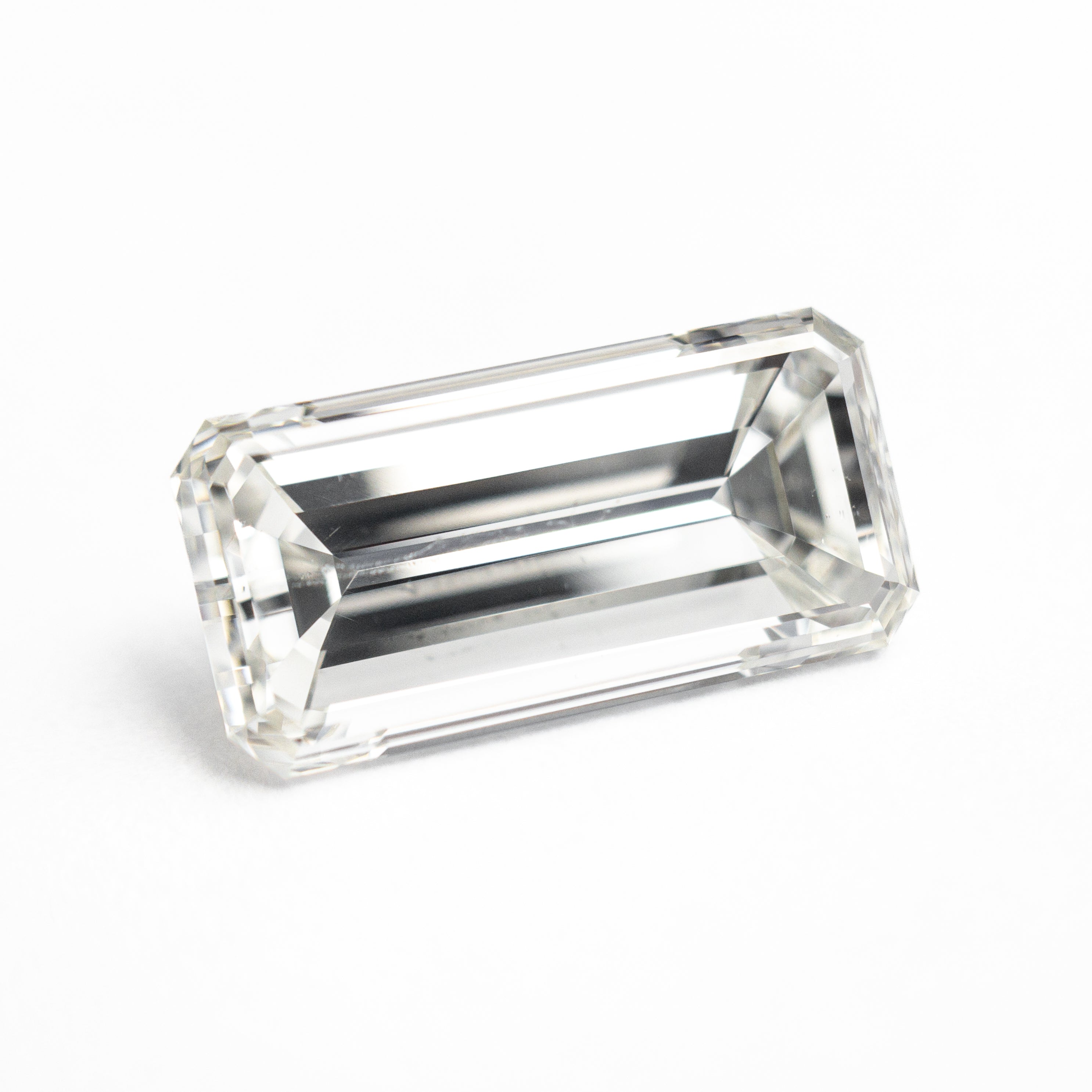 3.01ct 11.85x5.89x4.47mm GIA SI2 H Cut Corner Rectangle Step Cut 26478-01-Staghead Designs