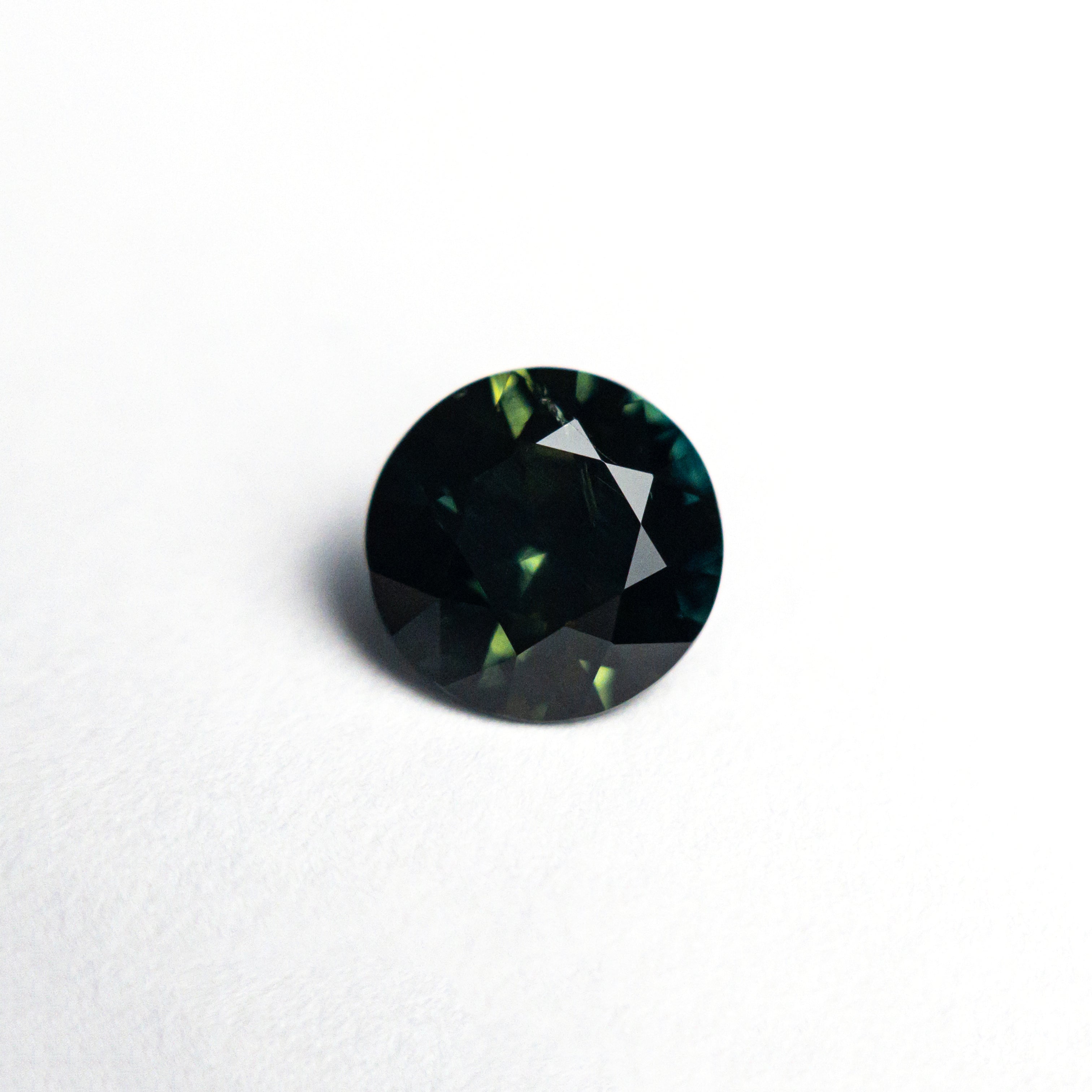 1.06ct 6.33x6.30x3.81mm Round Brilliant Sapphire 26493-06-Staghead Designs