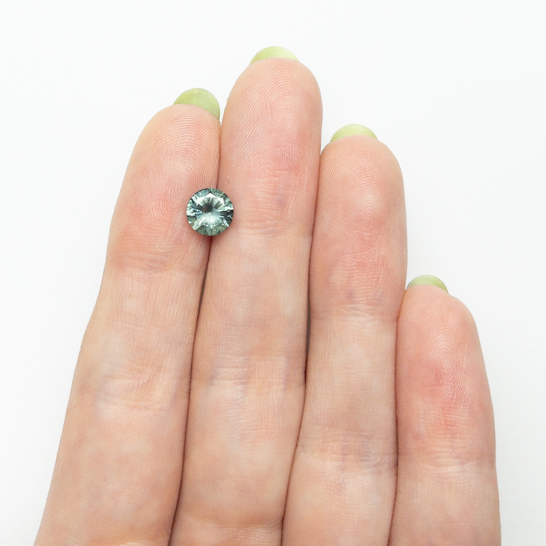 1.16ct 6.39x6.37x3.88mm Round Brilliant Sapphire 26524-12-Staghead Designs