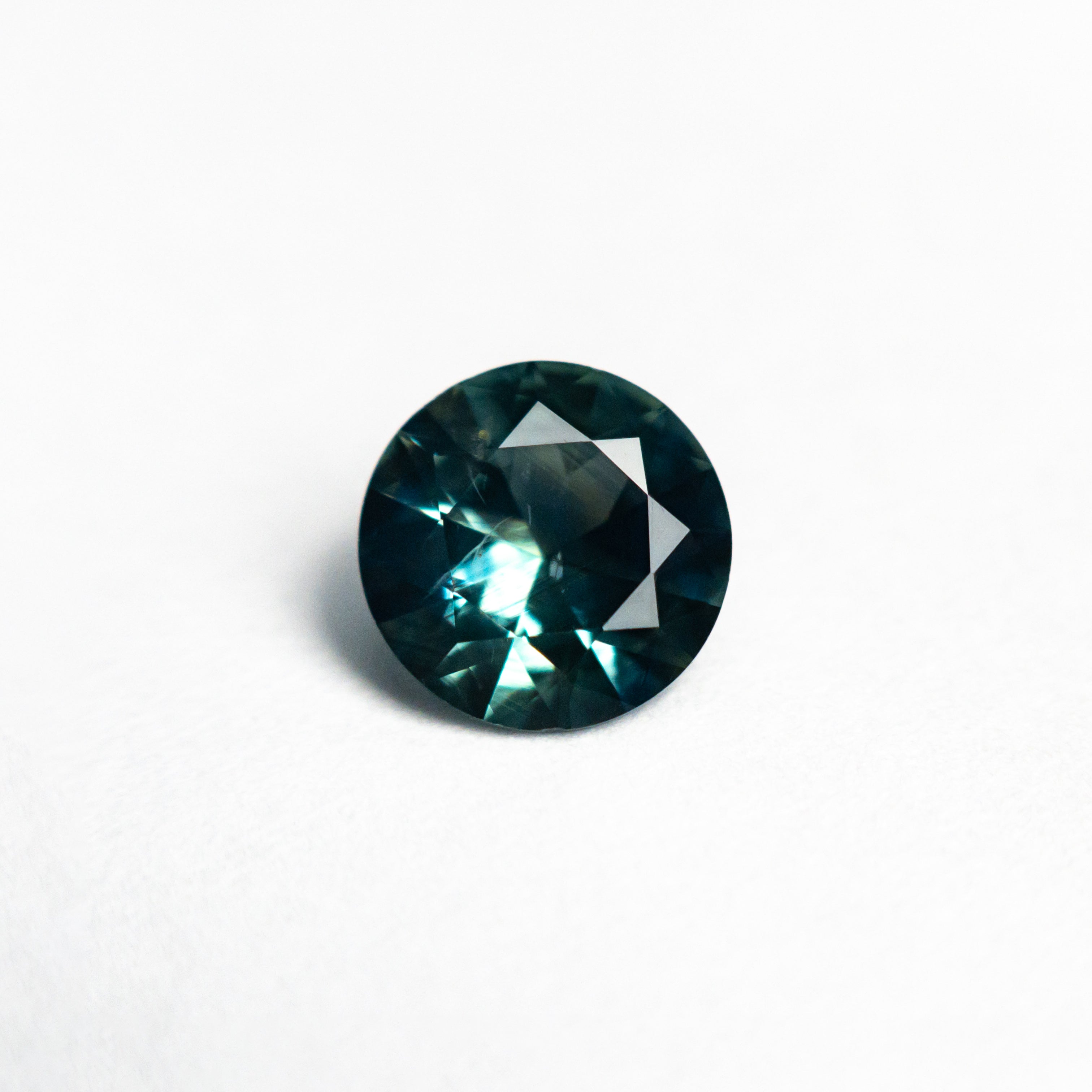 1.17ct 6.55x6.53x3.72mm Round Brilliant Sapphire 26524-23-Staghead Designs