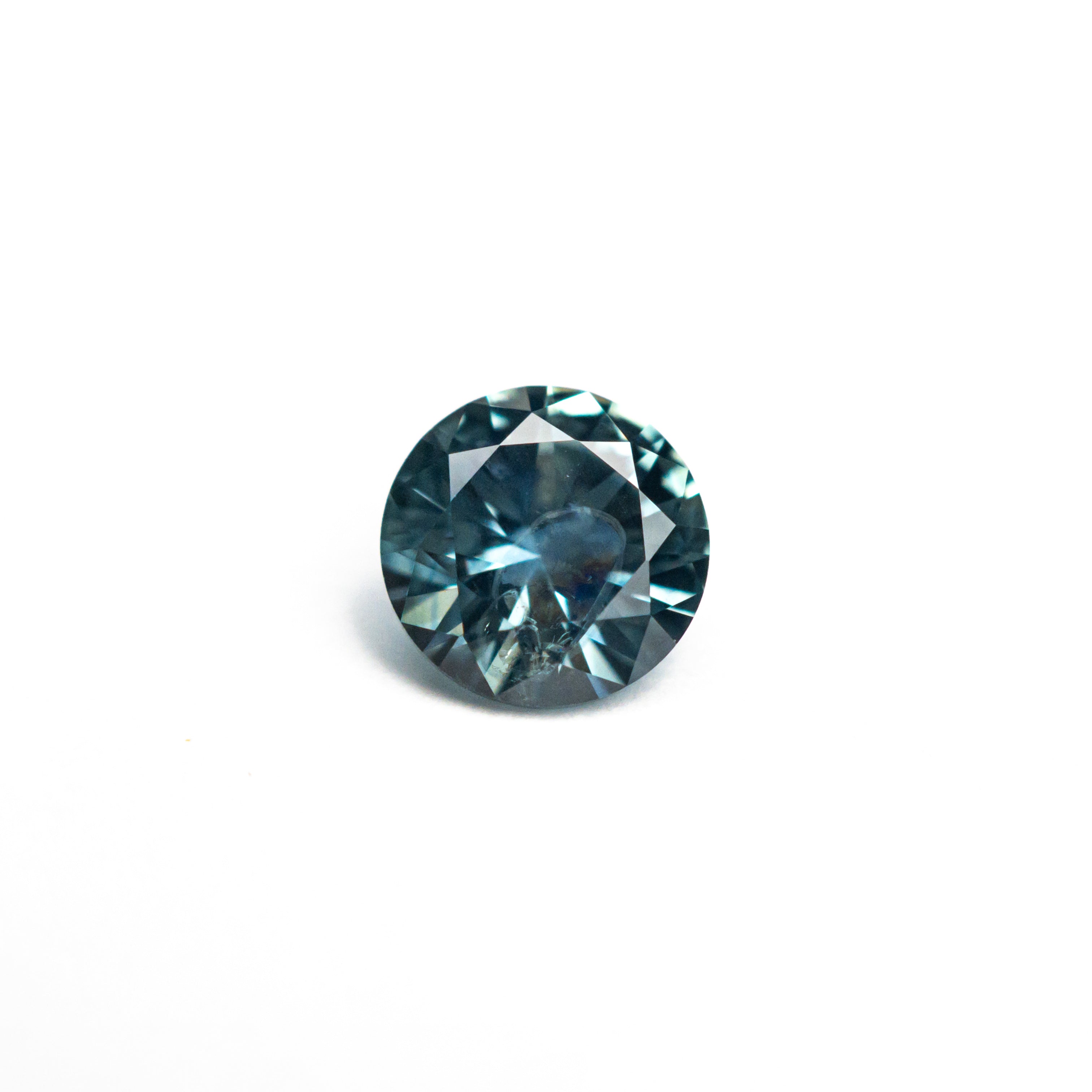 0.83ct 5.65x5.62x3.54mm Round Brilliant Sapphire 26532-02-Staghead Designs