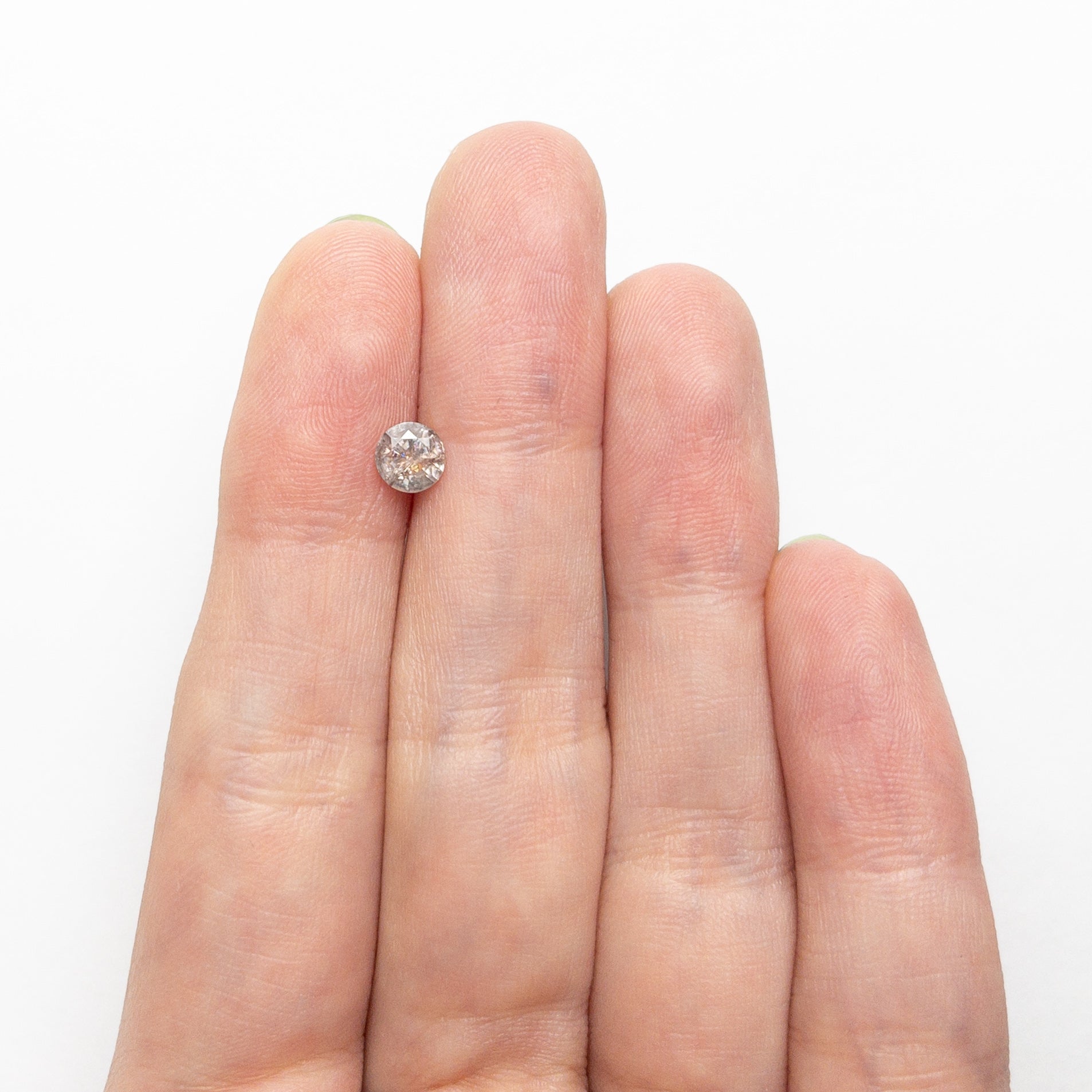 0.57ct 5.03x4.97x3.11mm Round Brilliant Sapphire 26556-05-Staghead Designs