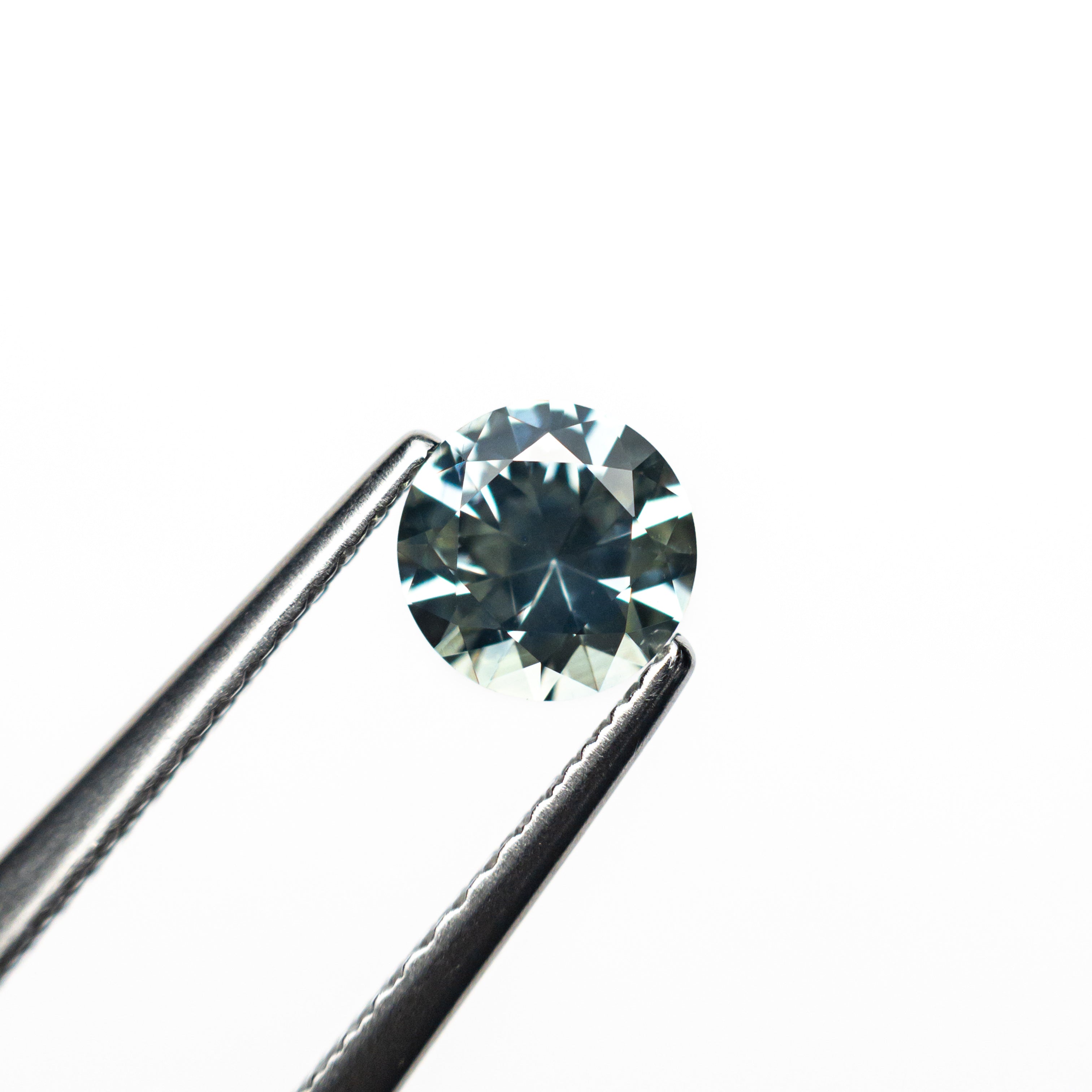 0.66ct 5.20x5.17x3.33mm Round Brilliant Sapphire 26556-12-Staghead Designs