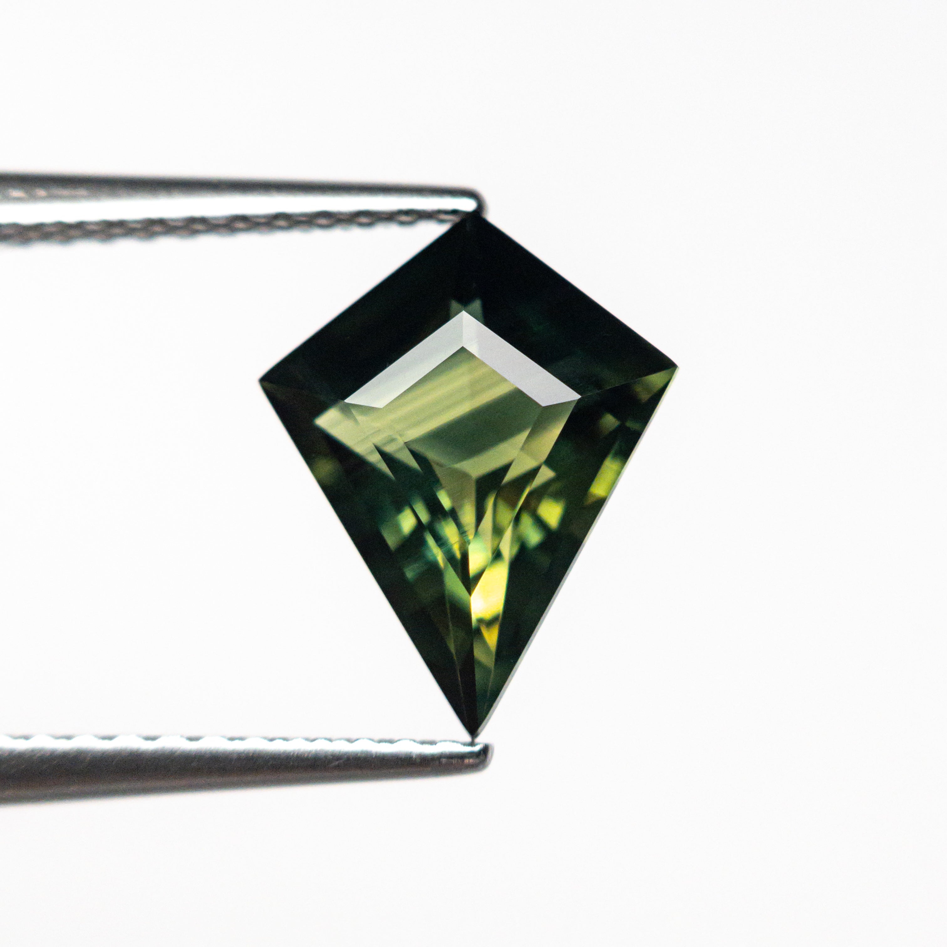 1.93ct 10.81x8.63x4.14mm Kite Step Cut Sapphire 26635-03-Staghead Designs