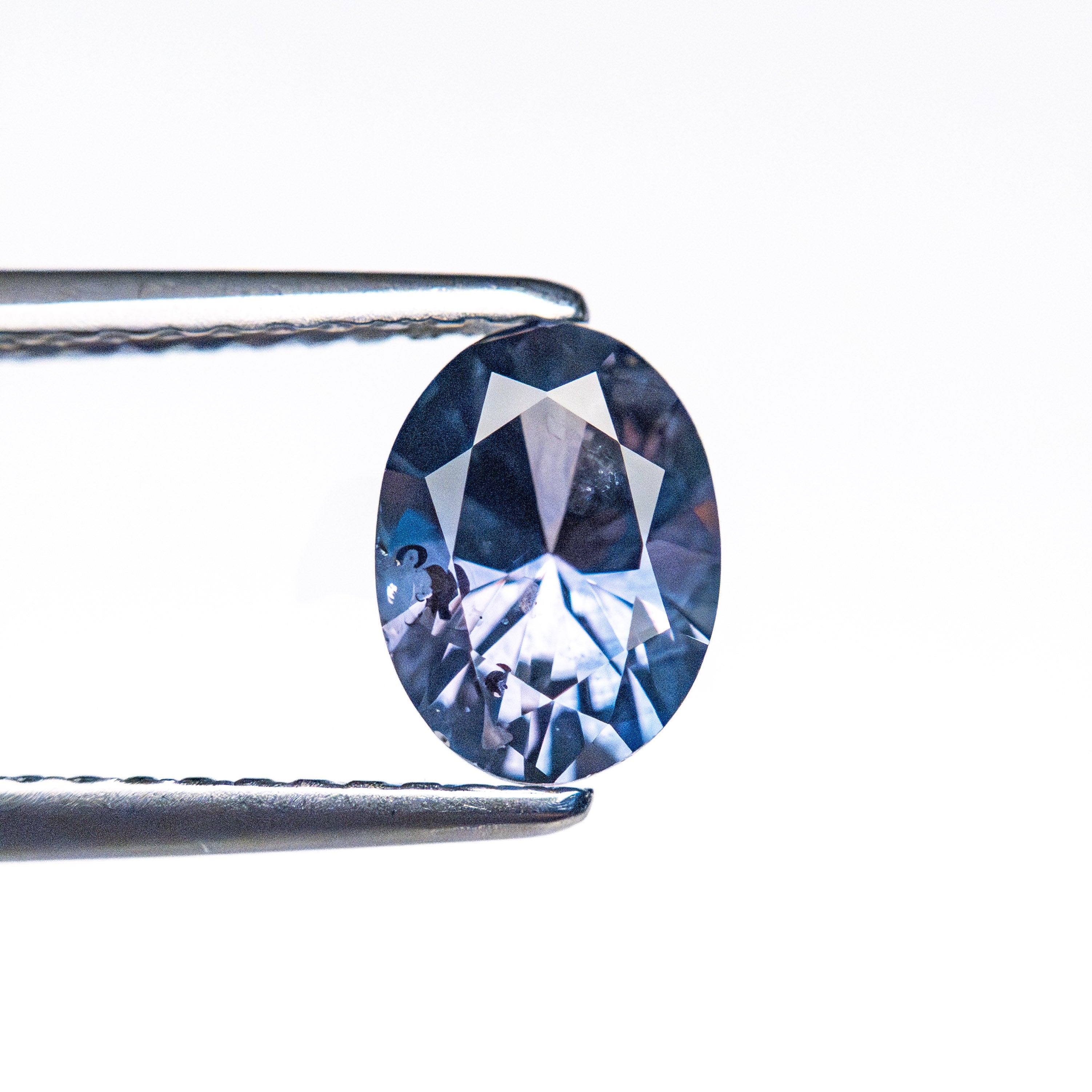 1.06ct 7.18x5.35x3.76mm Oval Brilliant Sapphire 26669-01-Staghead Designs