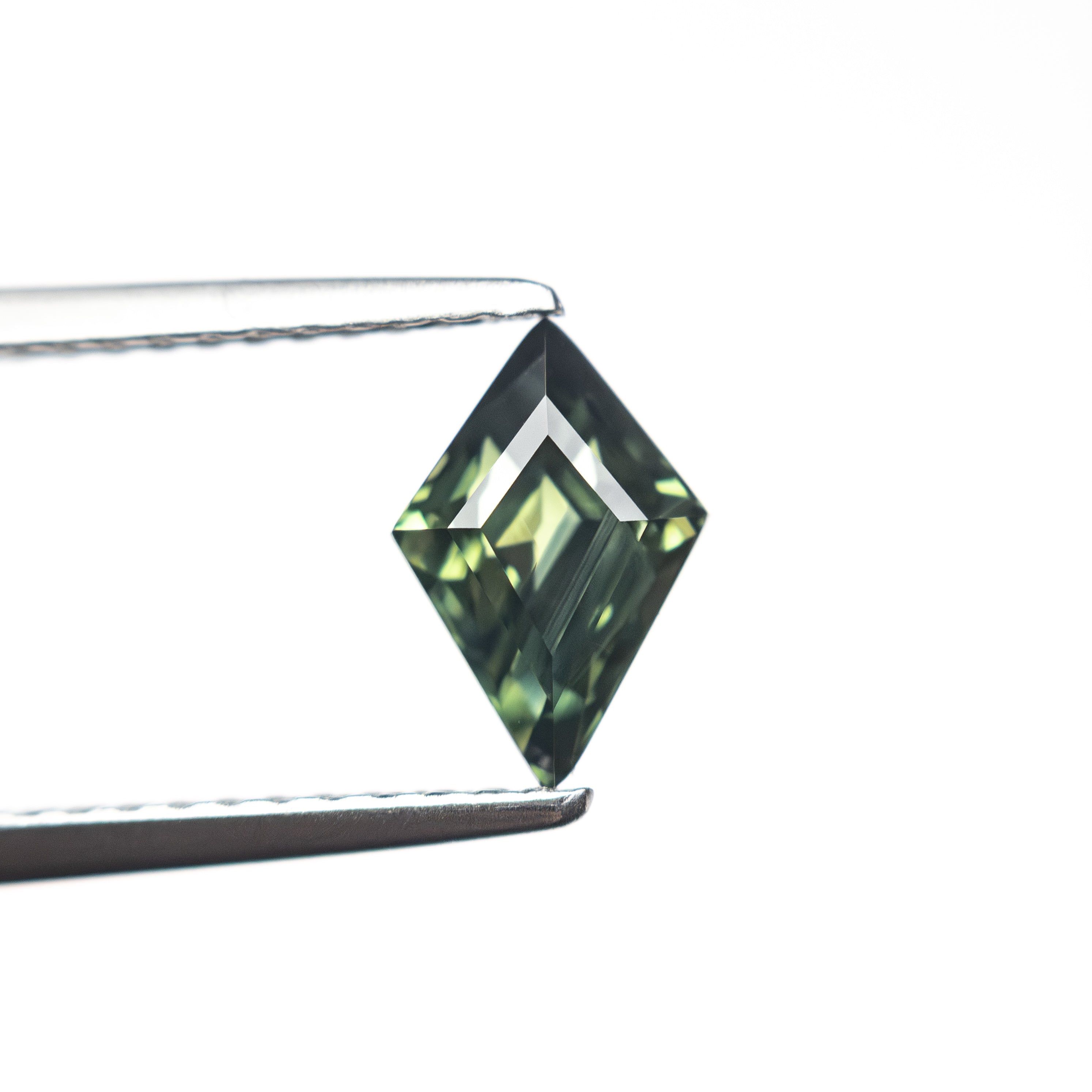 1.06ct 8.15x5.50x4.23mm Kite Step Cut Sapphire 27138-01-Staghead Designs