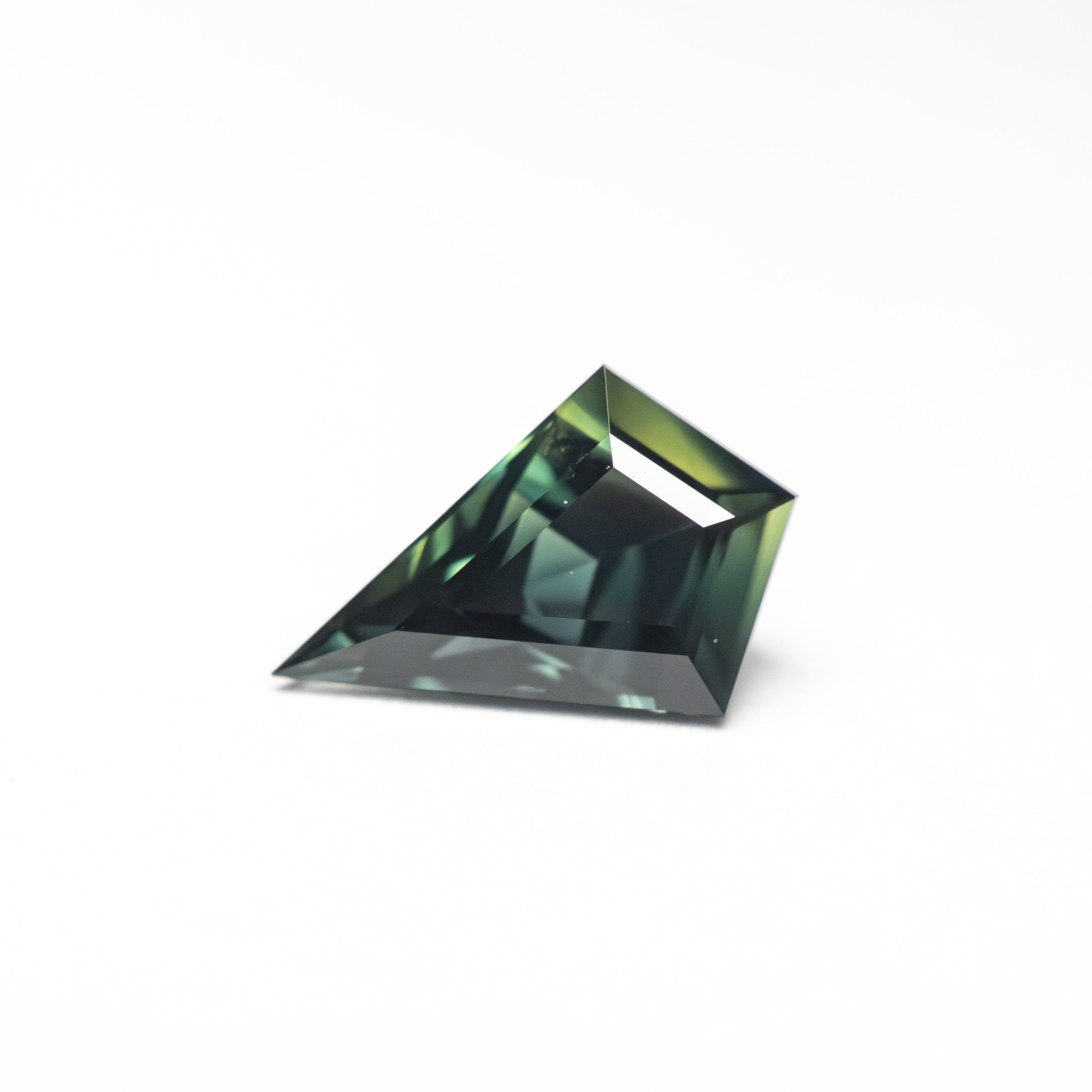 1.03ct 9.08x6.08x3.79mm Kite Step Cut Sapphire 27138-04-Staghead Designs
