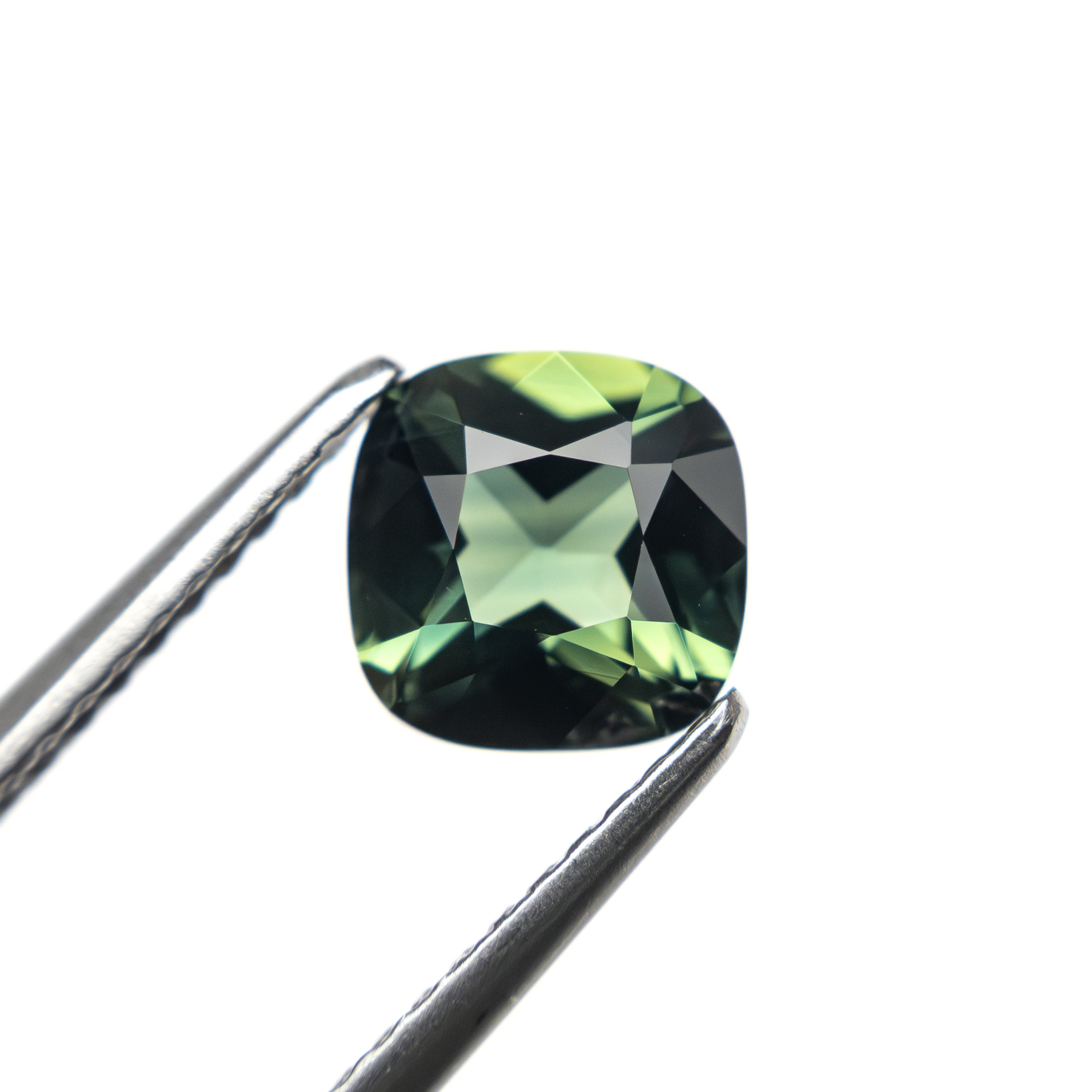 1.43ct 6.51x6.50x4.02mm Cushion Brilliant Sapphire 27152-01