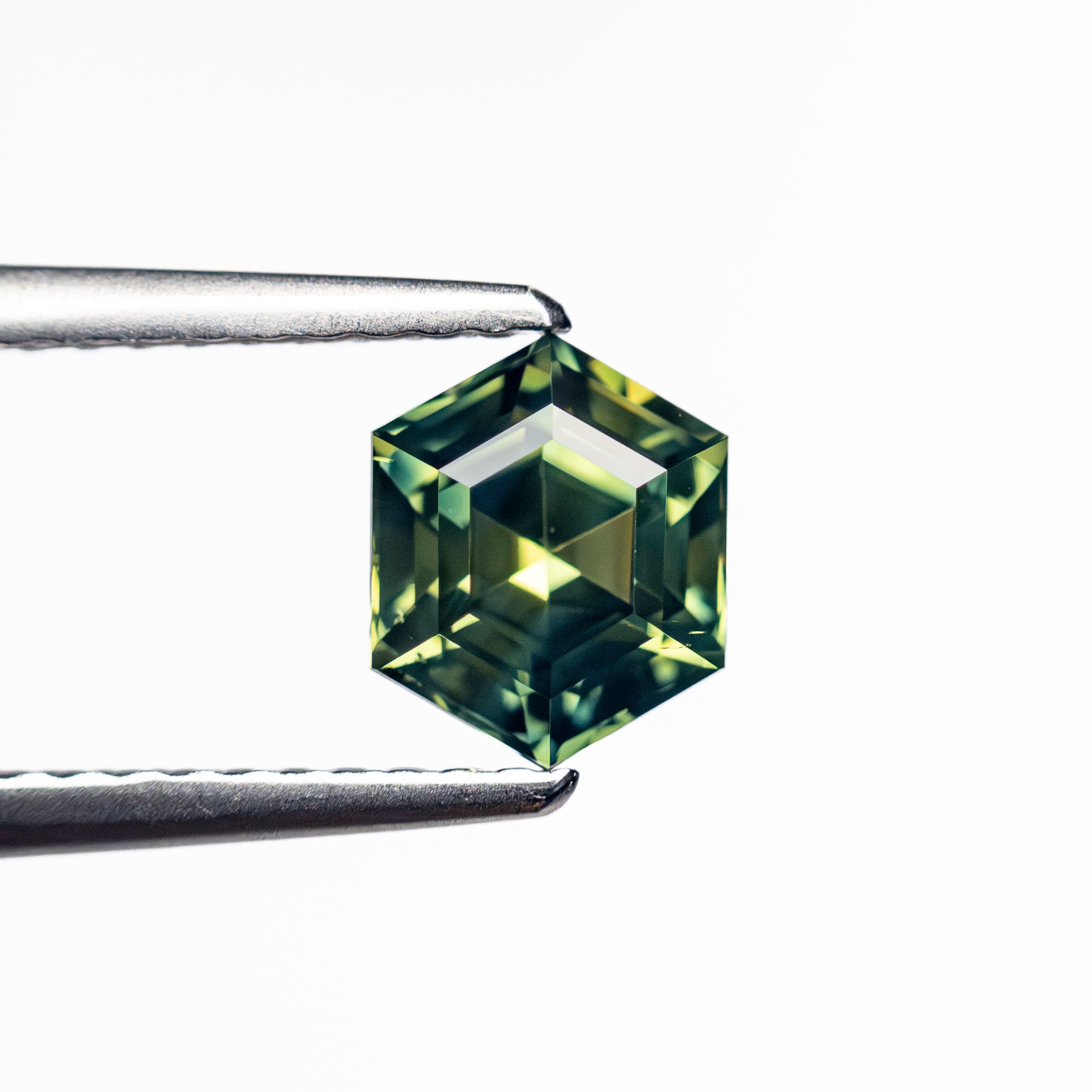 1.19ct 6.67x5.48x4.17mm Hexagon Step Cut Sapphire 27153-03-Staghead Designs