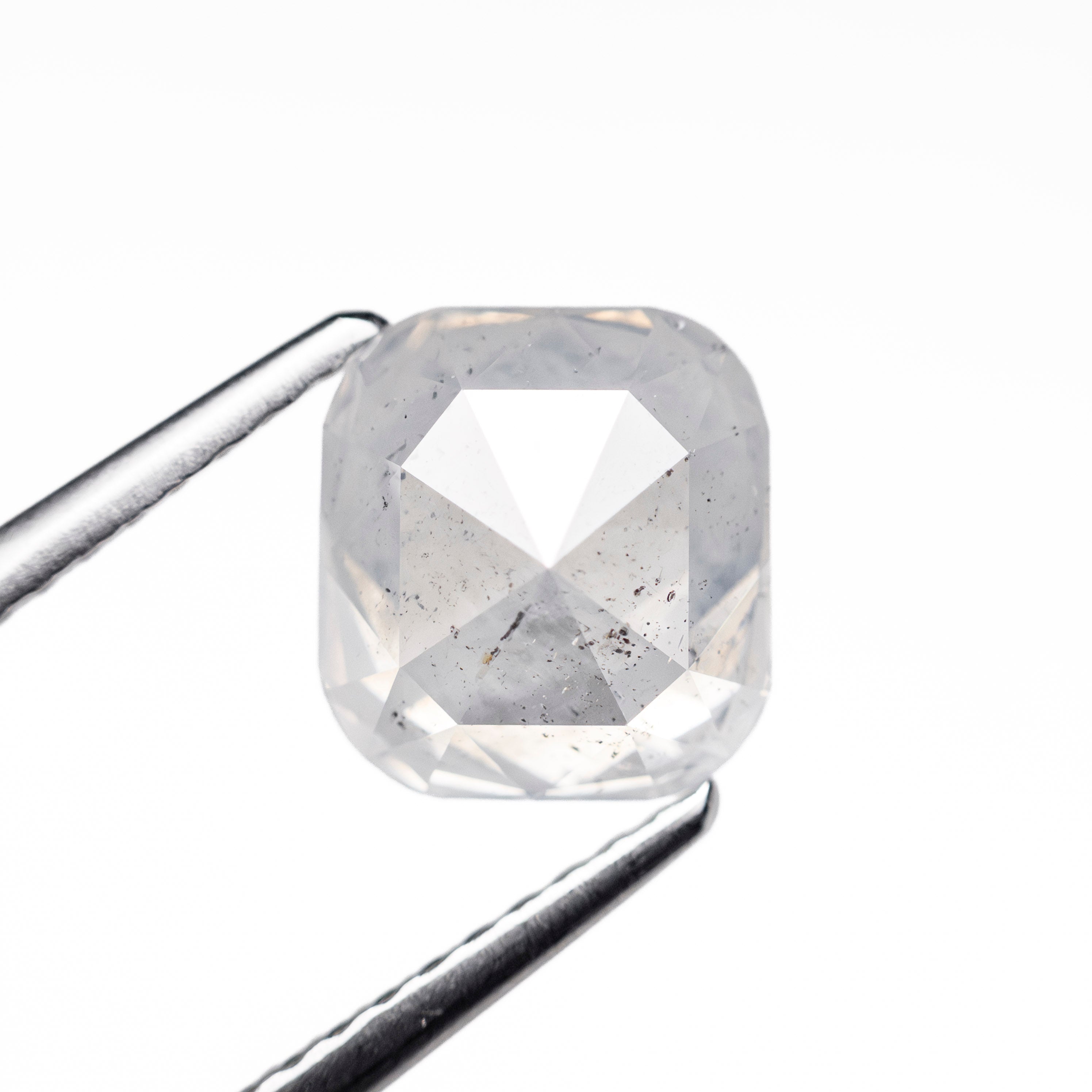 2.06ct 7.64x7.00x4.28mm Cushion Double Cut 27223-38-Staghead Designs