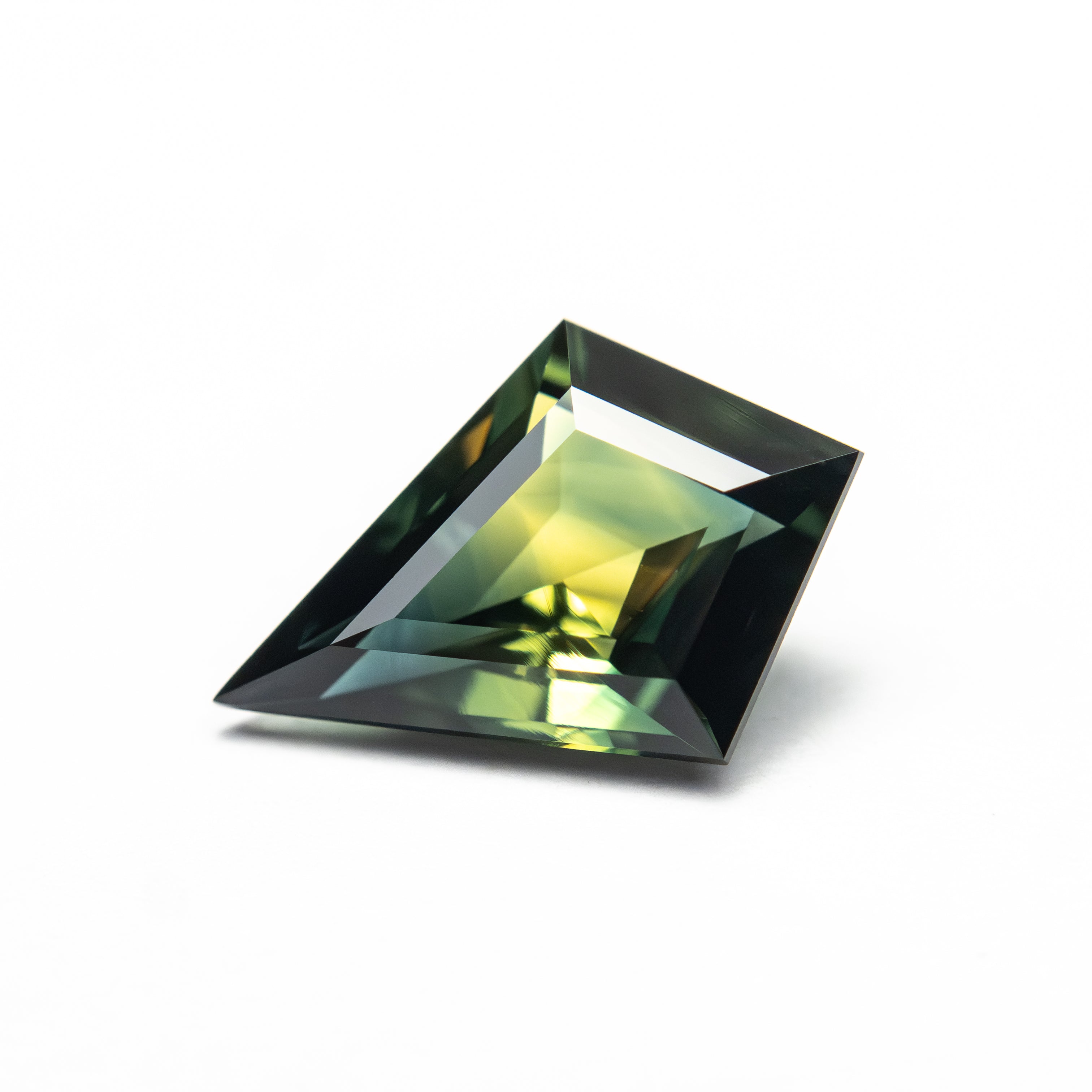 1.42ct 10.55x7.27x3.52mm Kite Step Cut Sapphire 27327-02-Staghead Designs