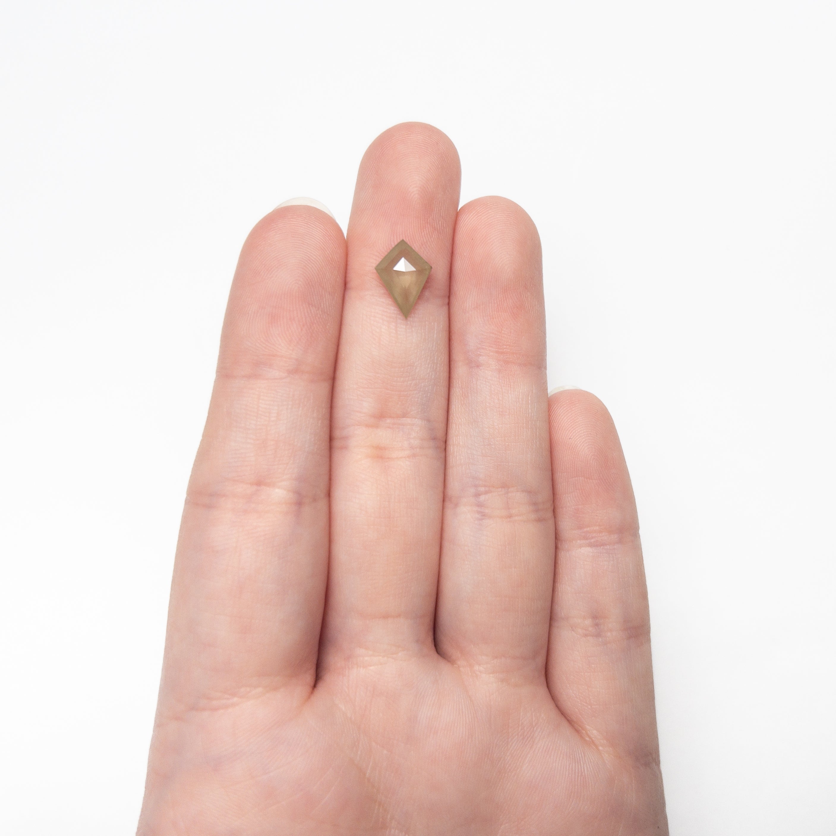 1.51ct 11.18x8.06x3.01mm Kite Rosecut 27536-07