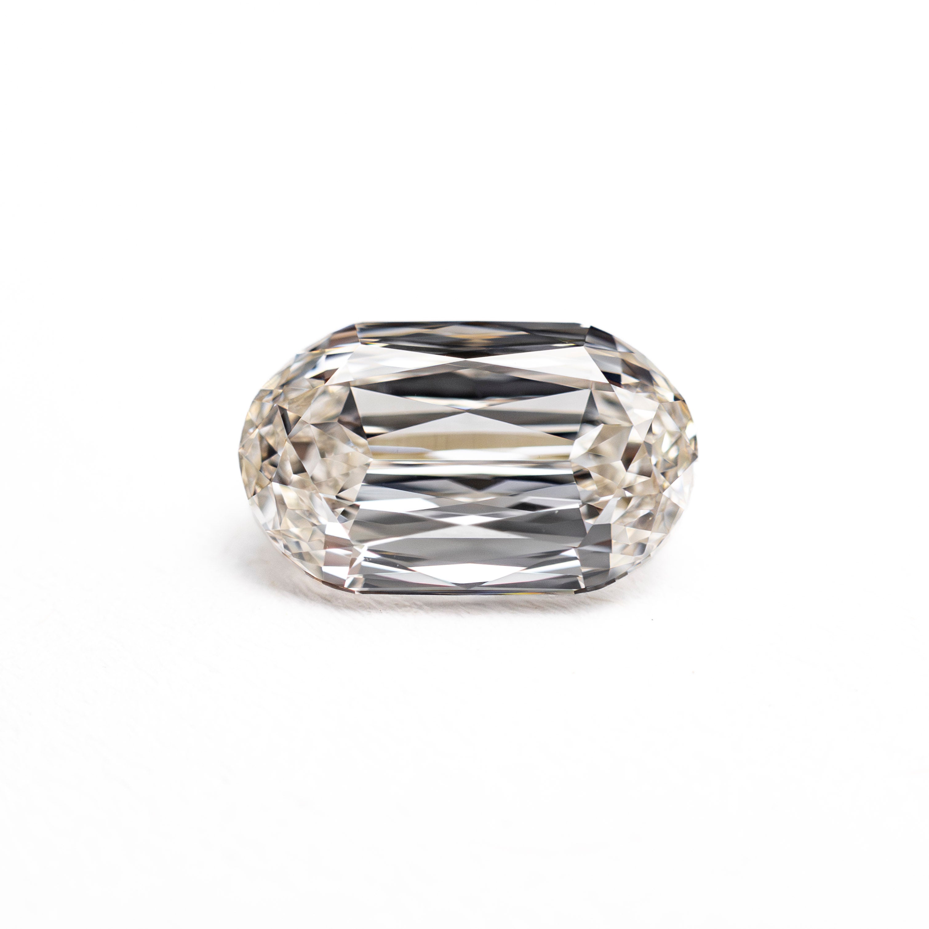 1.23ct 8.28x5.00x3.2mm VS1 J Oval Brilliant 🇨🇦 27689-01-Staghead Designs