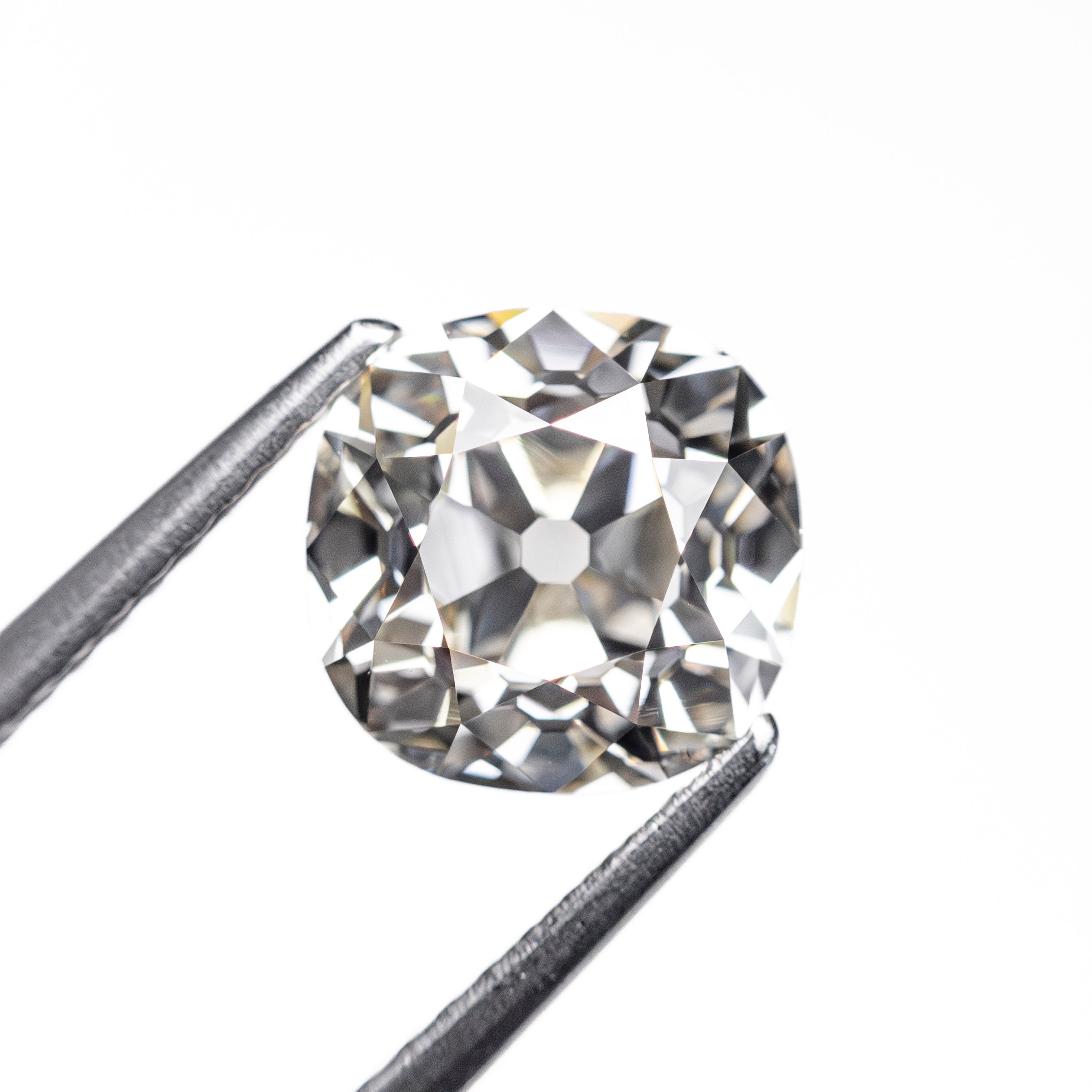 2.05ct 7.65x7.48x4.84mm VVS2 N Modern Antique Old Mine Cut 🇨🇦 27924-01-Staghead Designs